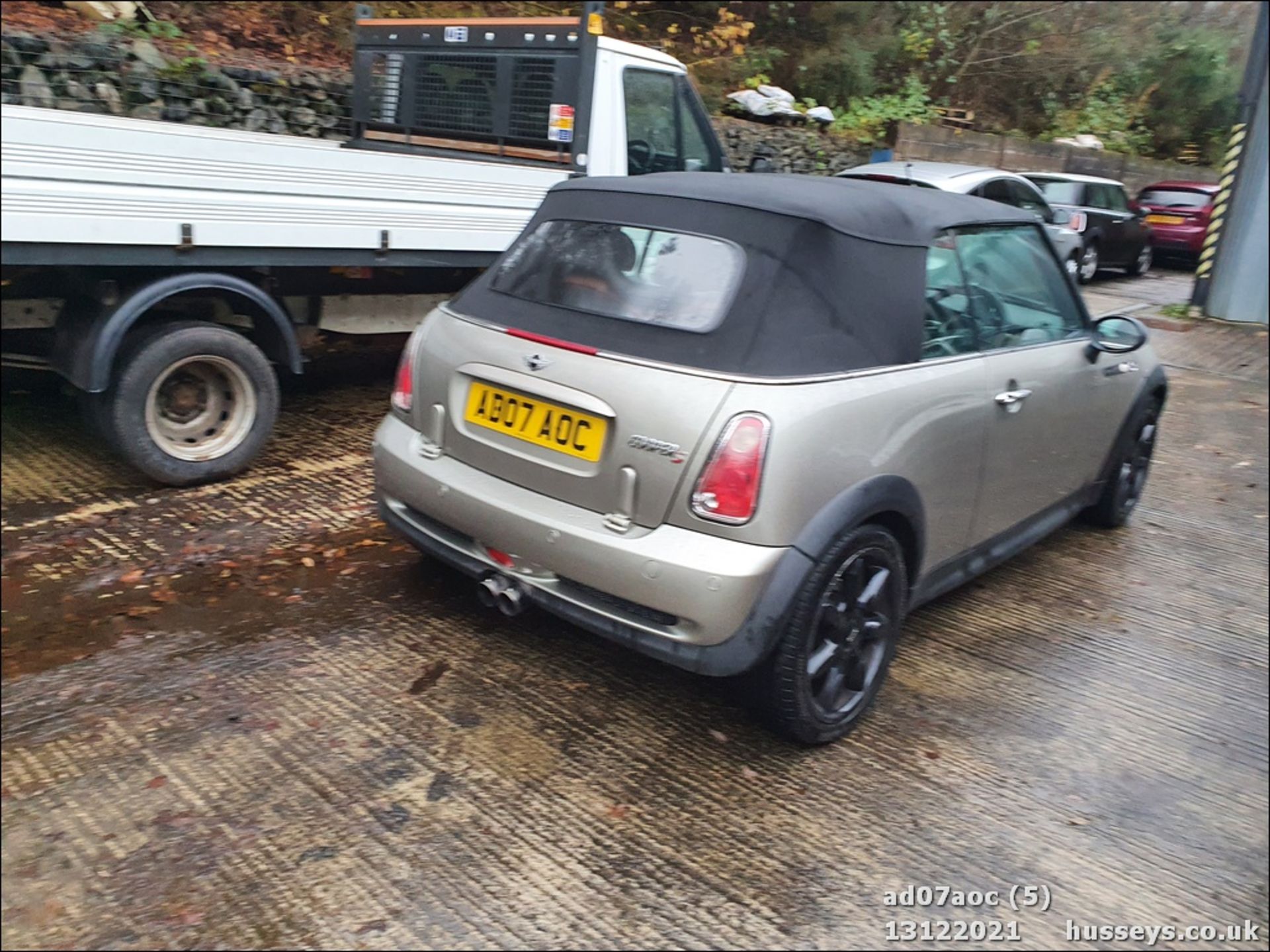 07/07 MINI COOPER S SIDEWALK - 1598cc 2dr Convertible (Silver) - Image 5 of 30