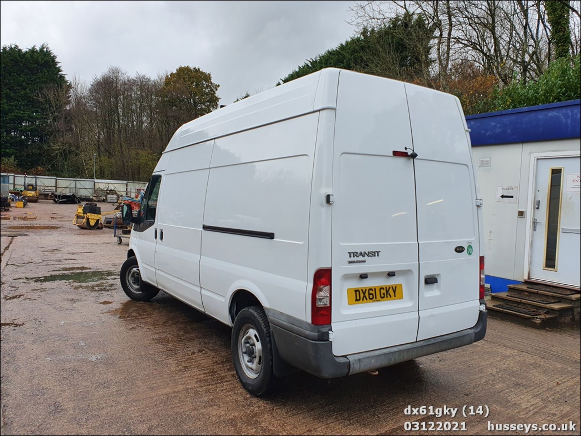 12/61 FORD TRANSIT 125 T350 RWD - 2198cc 2dr Van (White, 189k) - Image 14 of 20