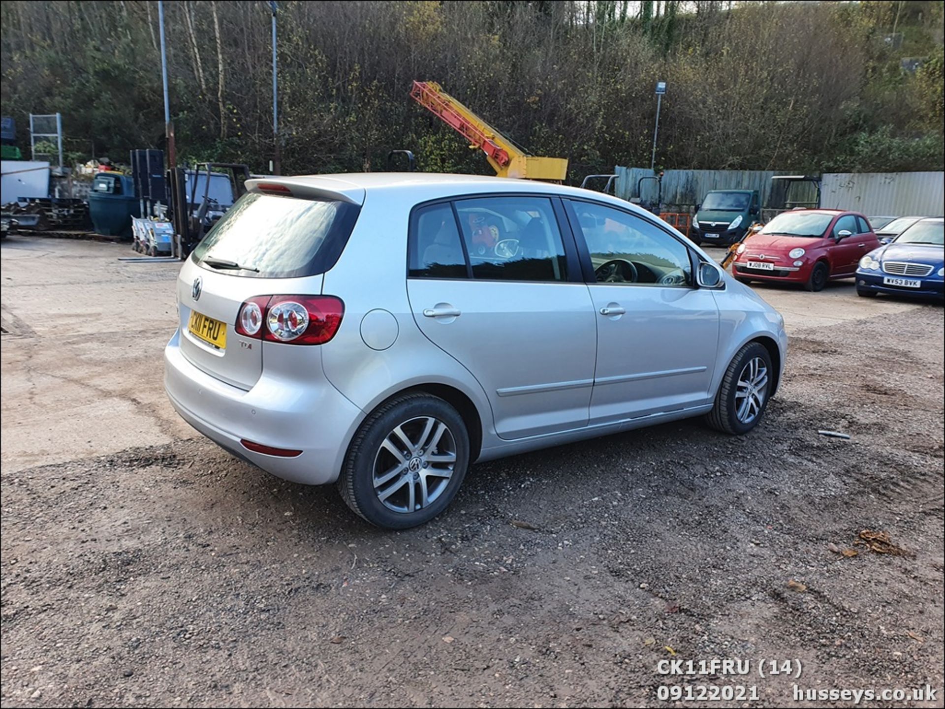 11/11 VOLKSWAGEN GOLF PLUS SE TDI - 1598cc 5dr Hatchback (Silver, 57k) - Image 14 of 32