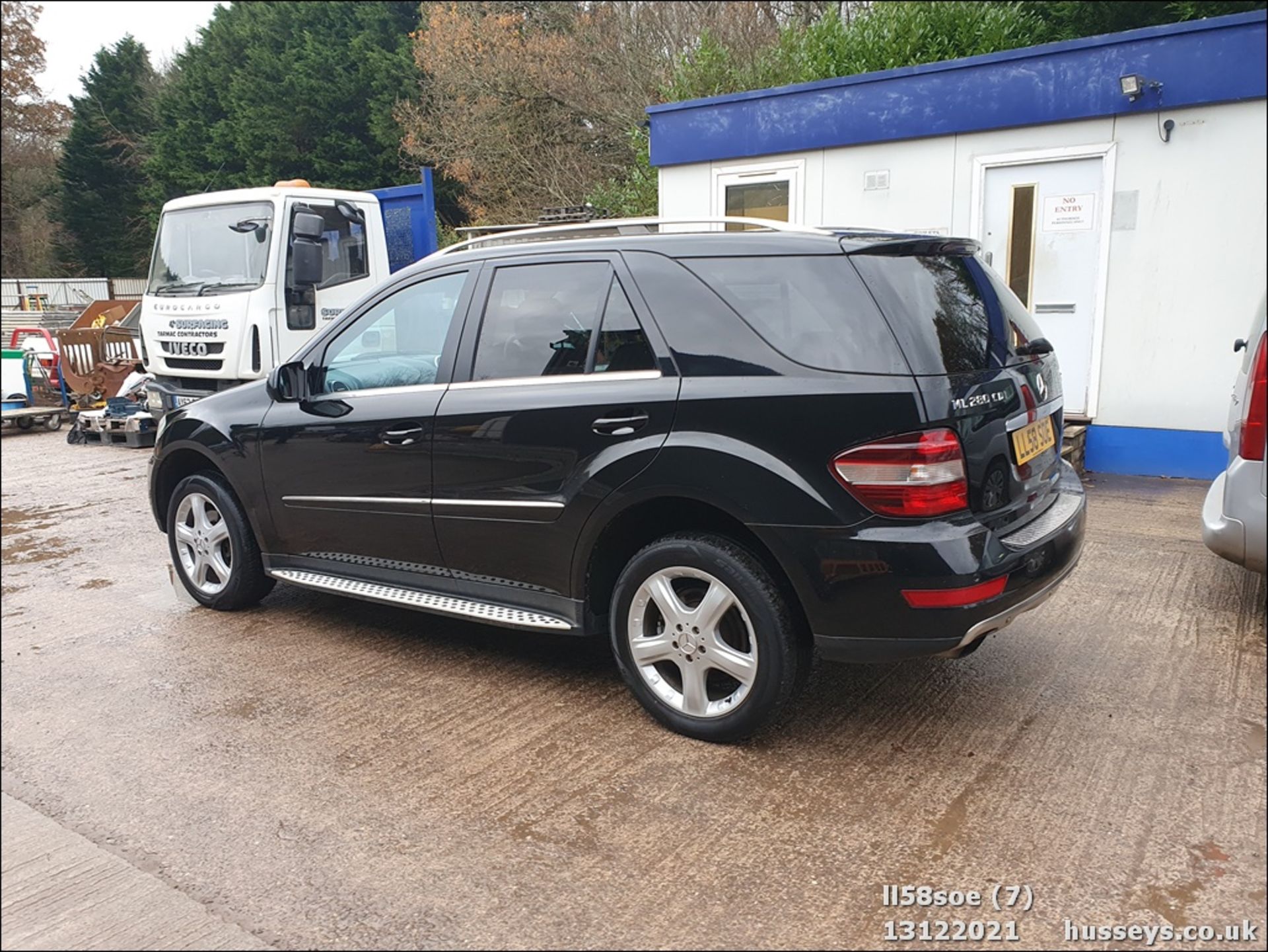 08/58 MERCEDES ML 280 CDI SPORT AUTO - 2987cc 5dr Estate (Black) - Image 7 of 27