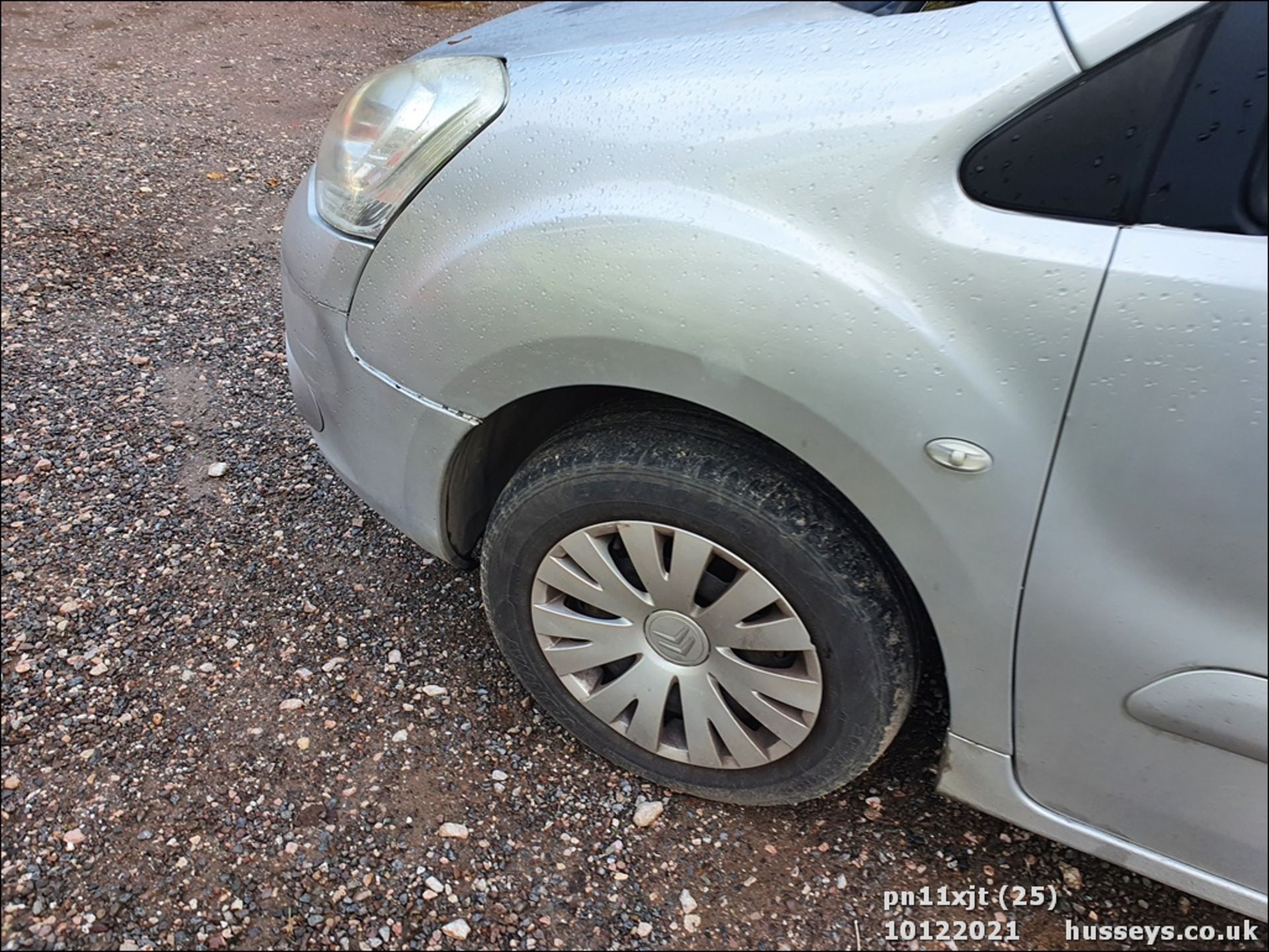 11/11 CITROEN BERLINGO MSPACE VTR HDI74 - 1560cc 5dr MPV (Silver) - Image 25 of 31