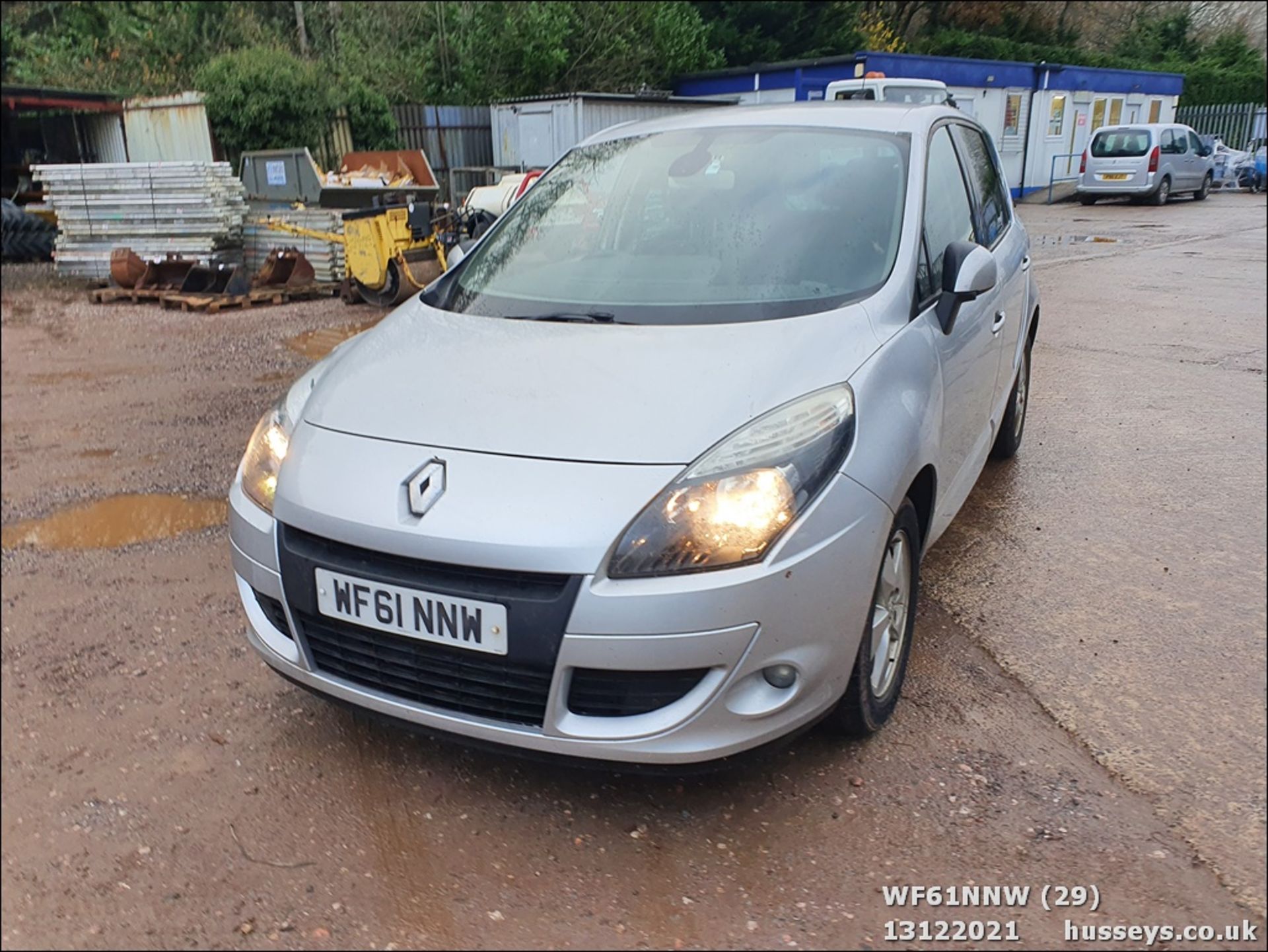 11/61 RENAULT SCENIC DYNAMIQUE TOMTOM D - 1461cc 5dr MPV (Silver, 93k) - Image 31 of 37