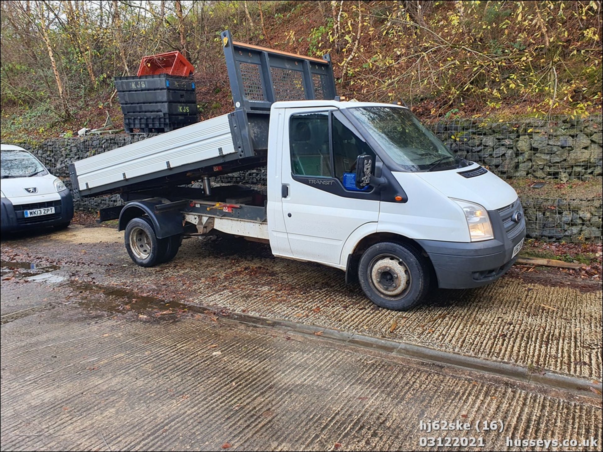12/62 FORD TRANSIT 125 T350 RWD - 2198cc 2dr Tipper (White, 133k) - Image 16 of 16