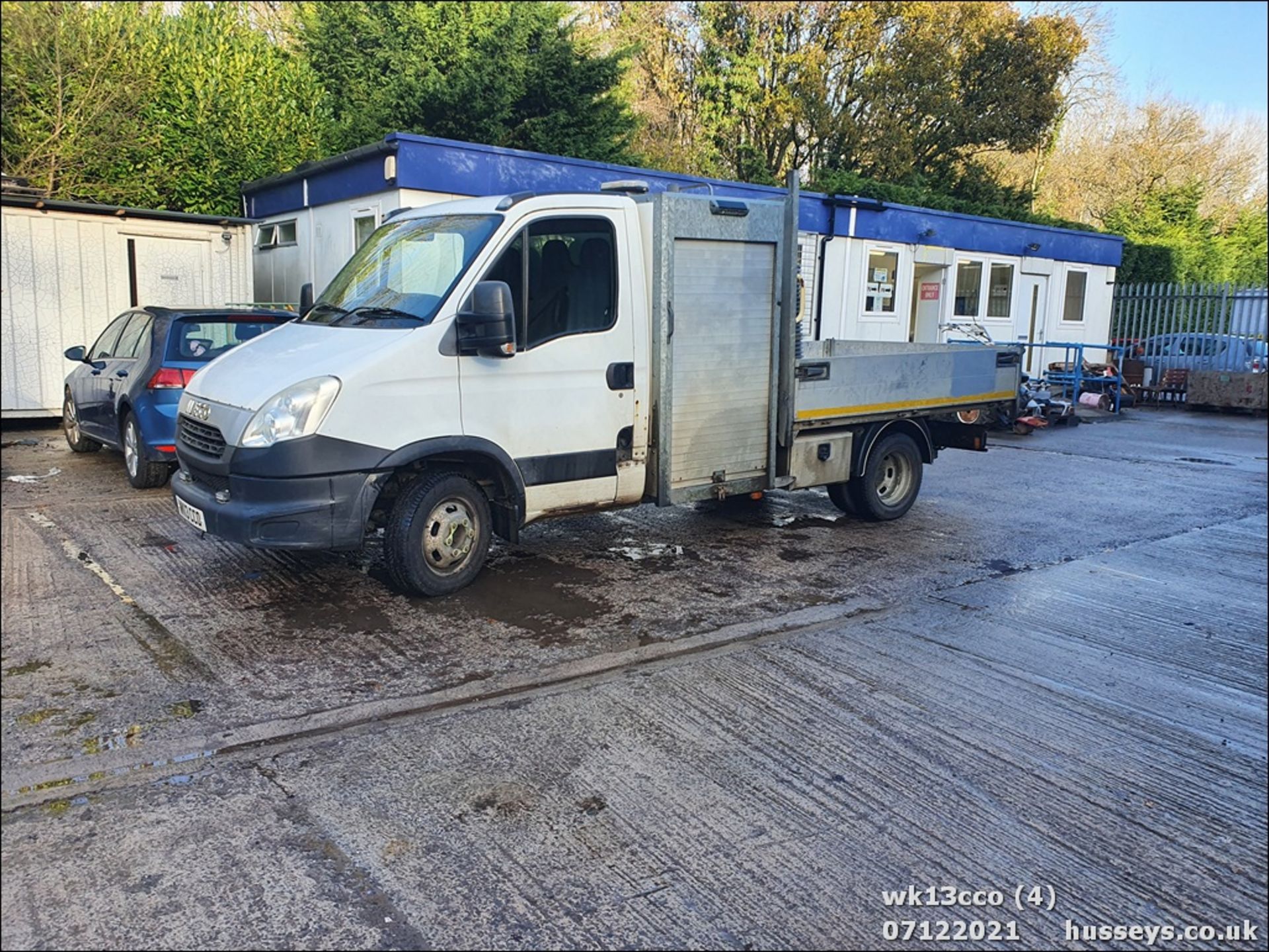 13/13 IVECO DAILY 50C15 - 2998cc 3dr Tipper (White, 142k) - Image 4 of 21