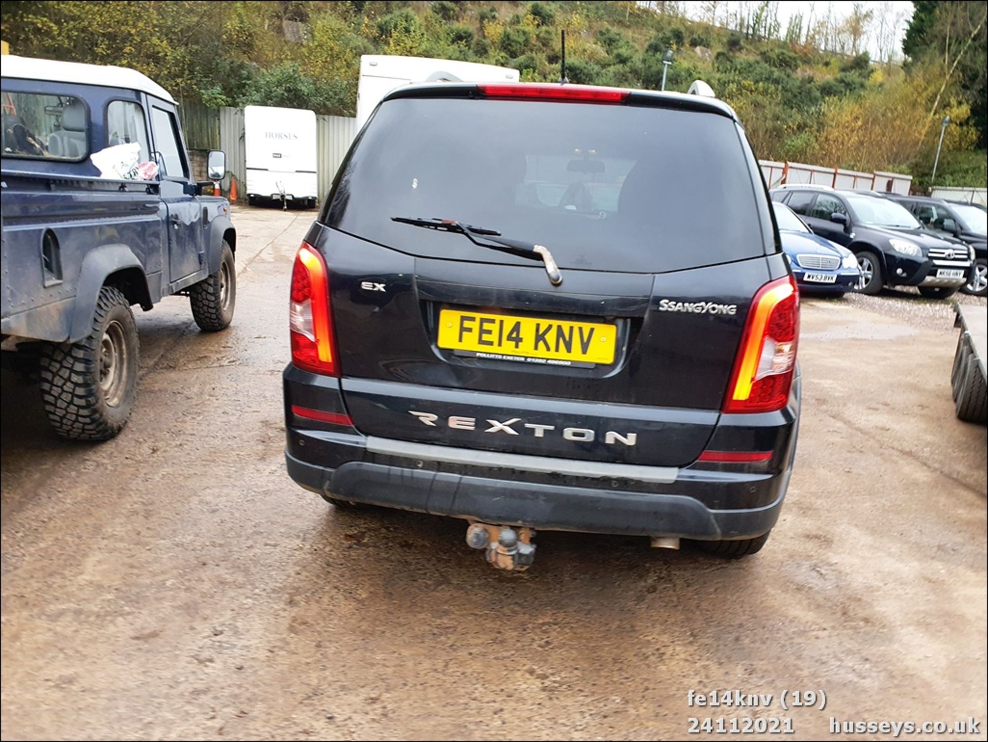 14/14 SSANGYONG REXTON EX AUTO - 1998cc 5dr Estate (Black) - Image 19 of 31