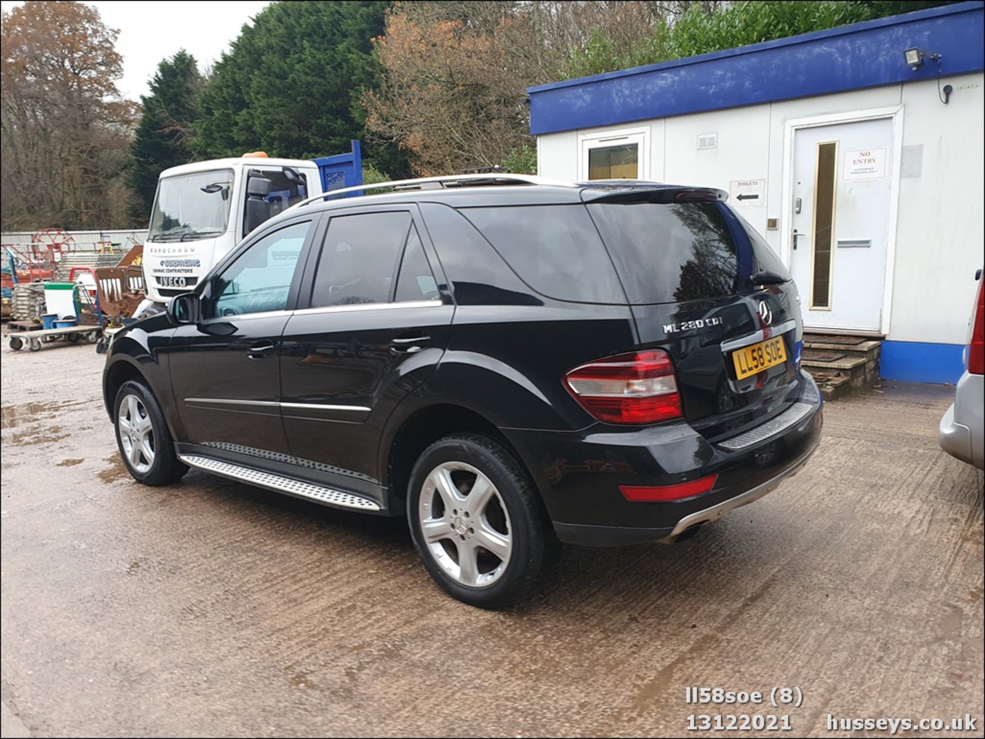 08/58 MERCEDES ML 280 CDI SPORT AUTO - 2987cc 5dr Estate (Black) - Image 8 of 27