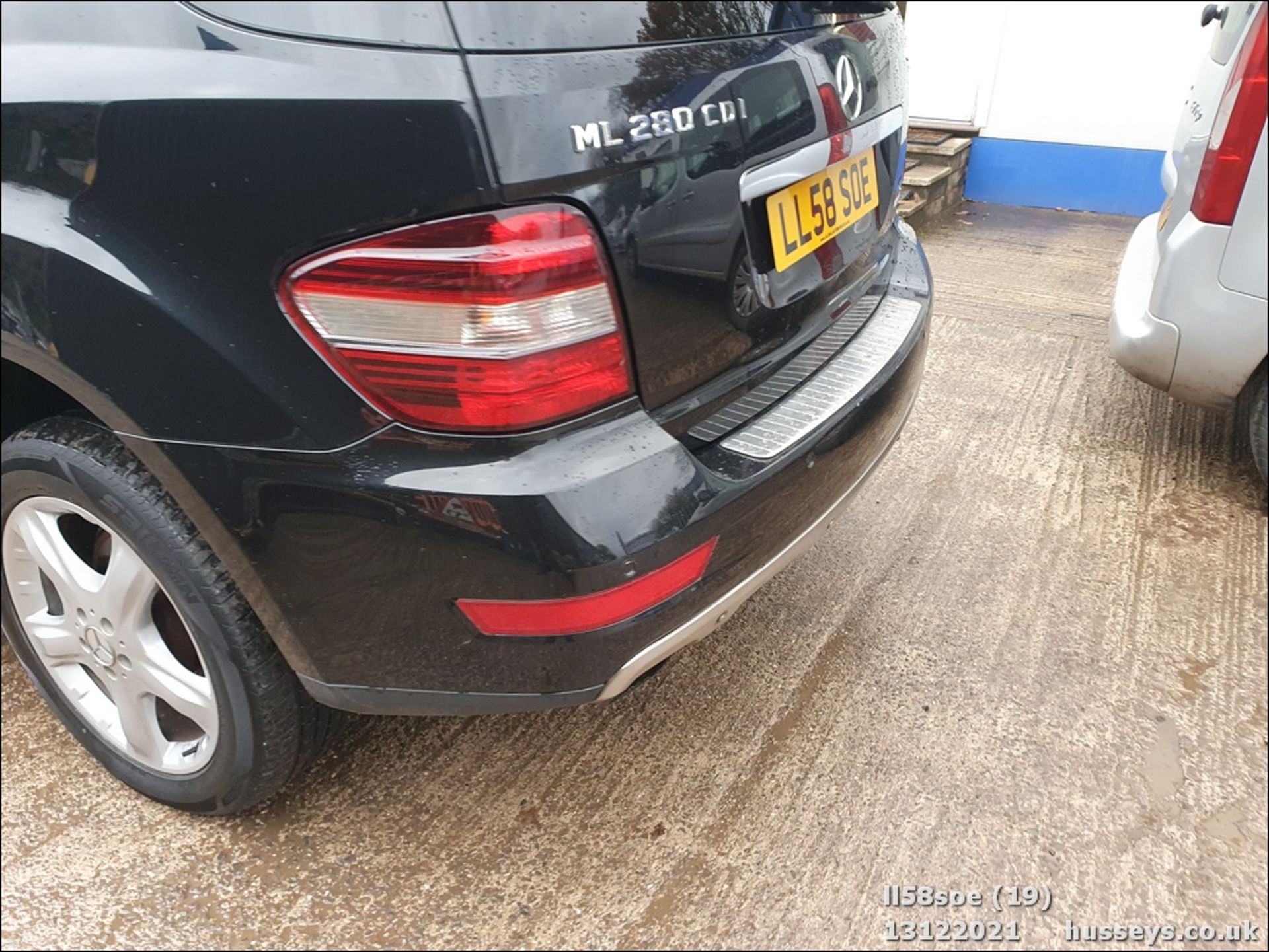 08/58 MERCEDES ML 280 CDI SPORT AUTO - 2987cc 5dr Estate (Black) - Image 19 of 27