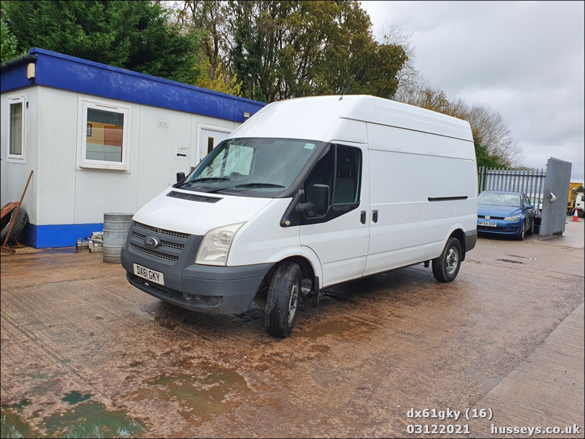 12/61 FORD TRANSIT 125 T350 RWD - 2198cc 2dr Van (White, 189k) - Image 16 of 20