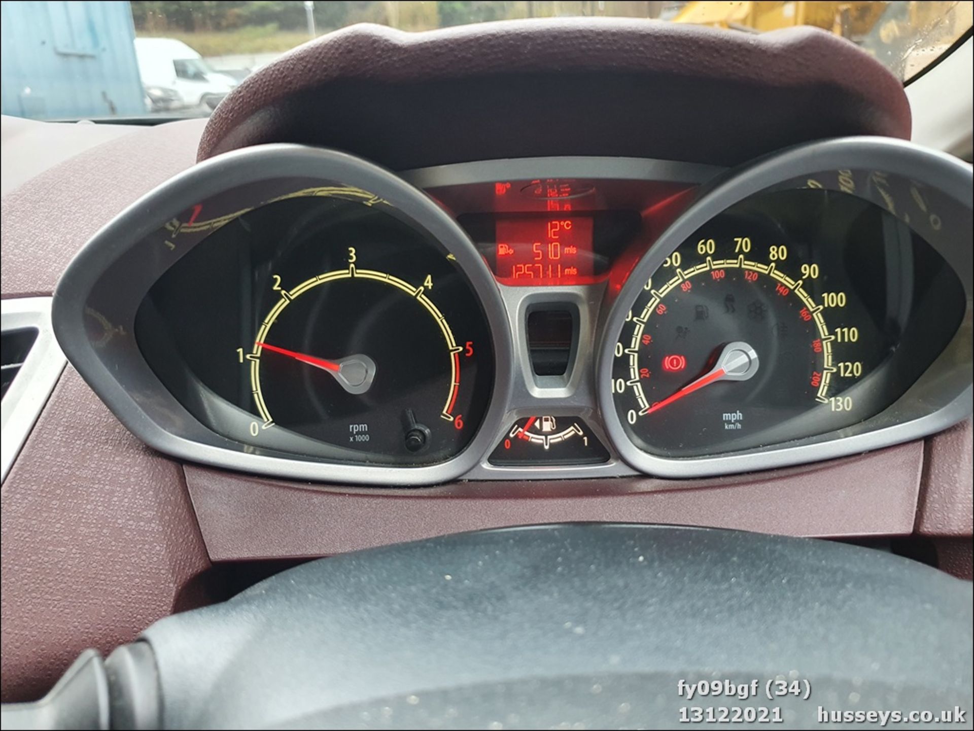 09/09 FORD FIESTA TITANIUM 90 TDCI - 1560cc 5dr Hatchback (Red, 125k) - Image 34 of 34