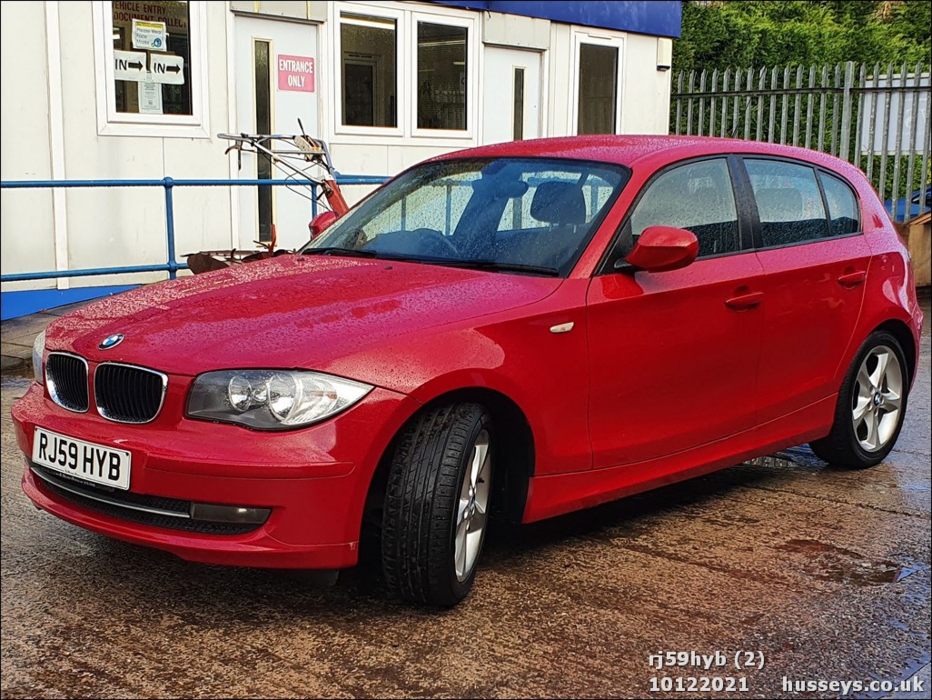 10/59 BMW 118D SPORT - 1995cc 5dr Hatchback (Red)