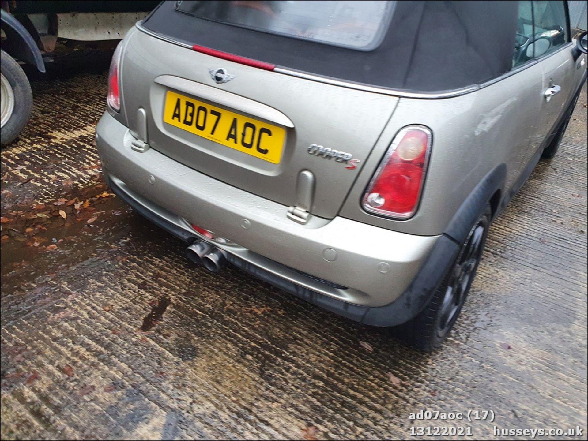 07/07 MINI COOPER S SIDEWALK - 1598cc 2dr Convertible (Silver) - Image 17 of 30