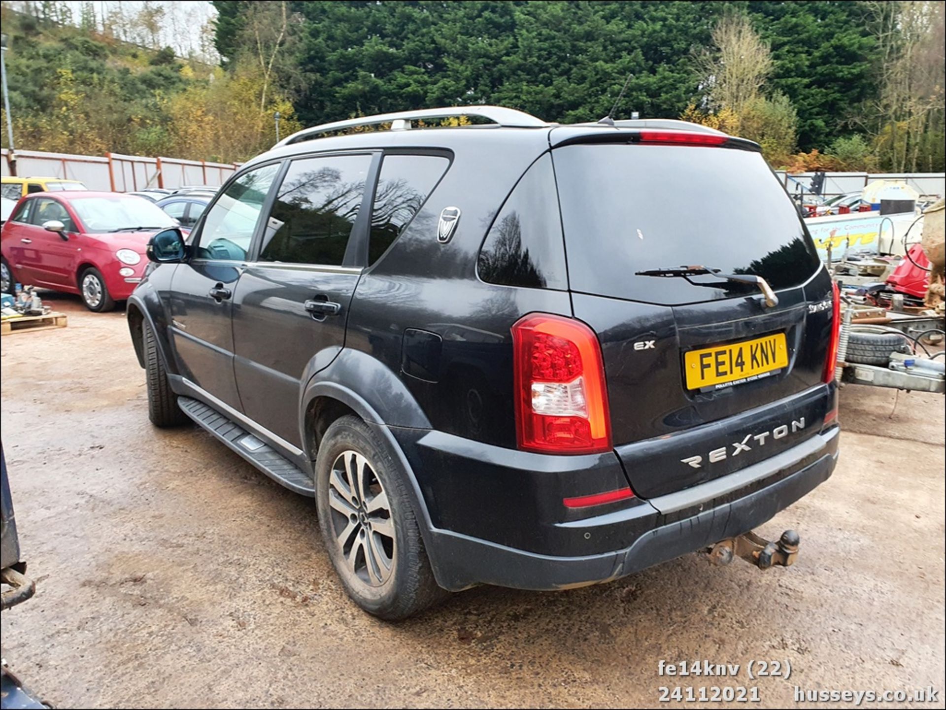 14/14 SSANGYONG REXTON EX AUTO - 1998cc 5dr Estate (Black) - Image 22 of 31