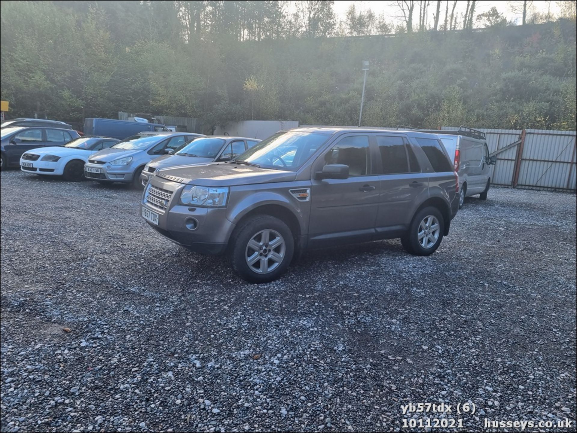 07/57 LAND ROVER FREELANDER GS TD4 - 2179cc 5dr Estate (Grey, 120k) - Image 6 of 20