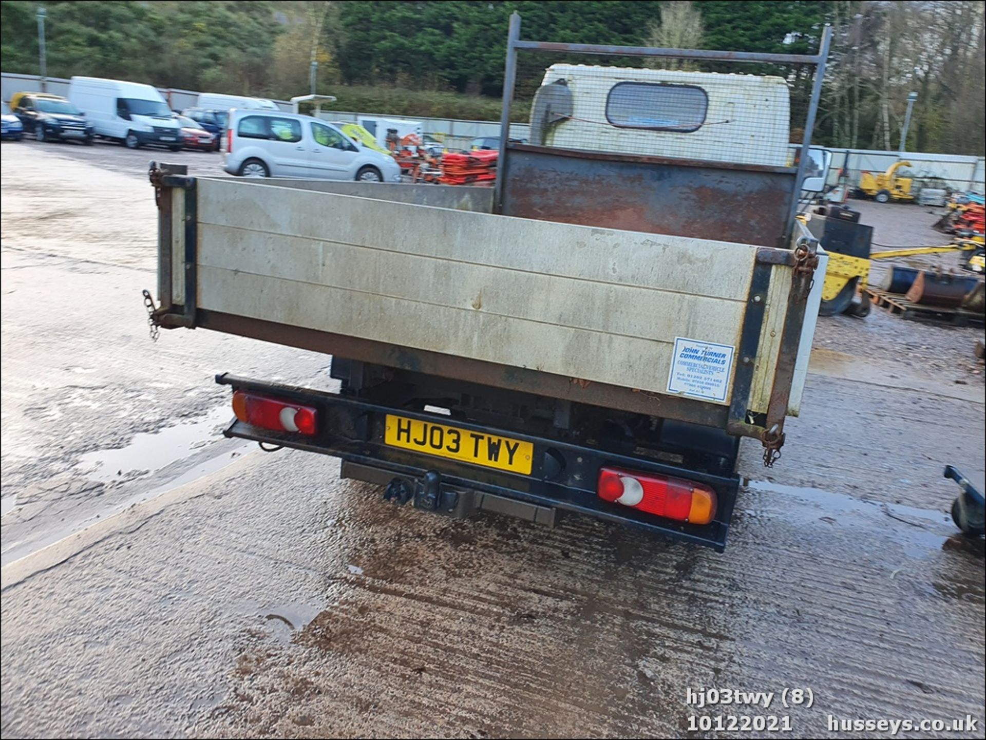 03/03 NISSAN CABSTAR E95 SWB - 2664cc 2dr Tipper (White, 90k) - Image 17 of 24