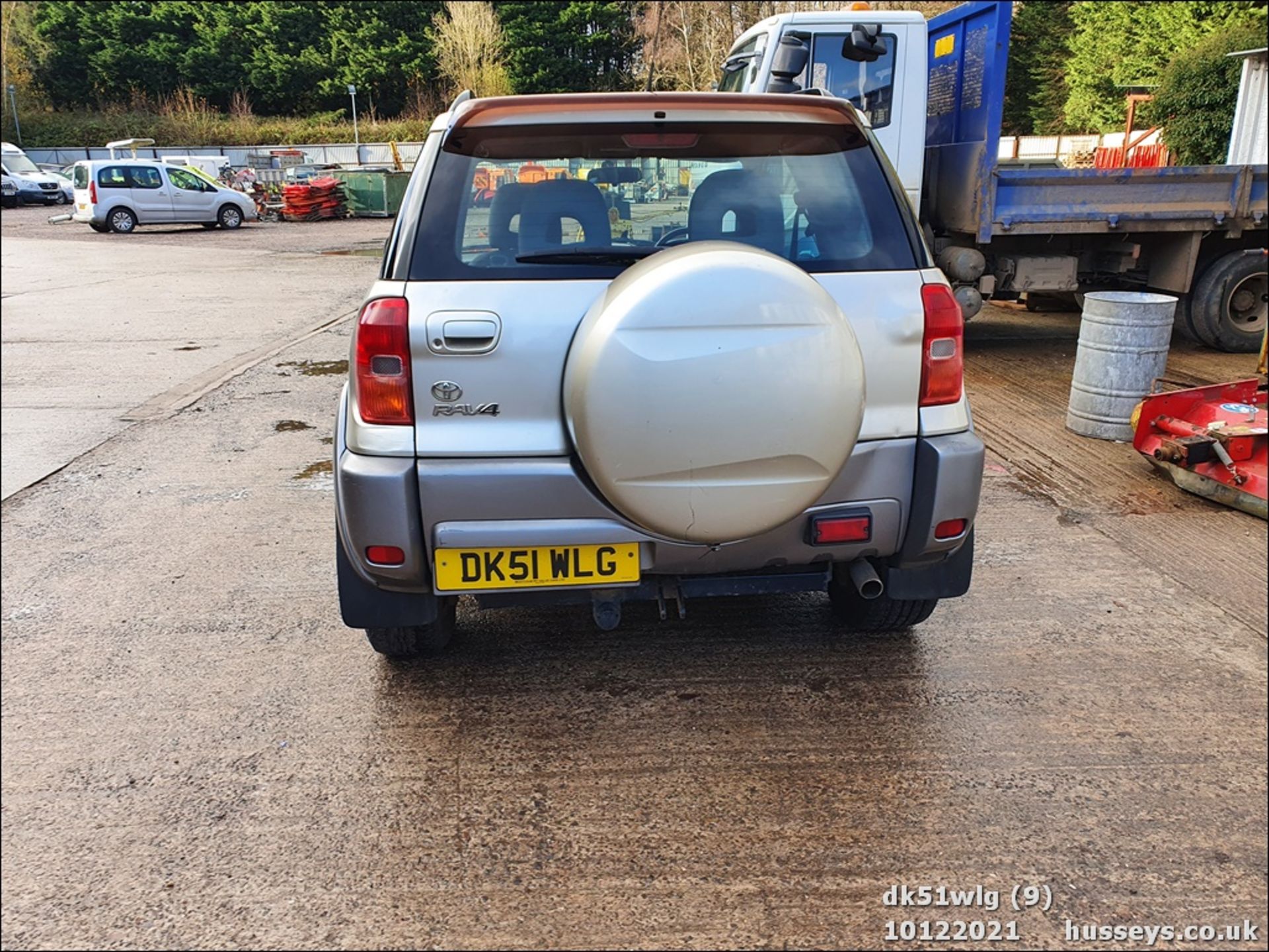 01/51 TOYOTA RAV4 NRG VVTI - 1998cc 3dr Estate (Beige, 143k) - Image 9 of 24