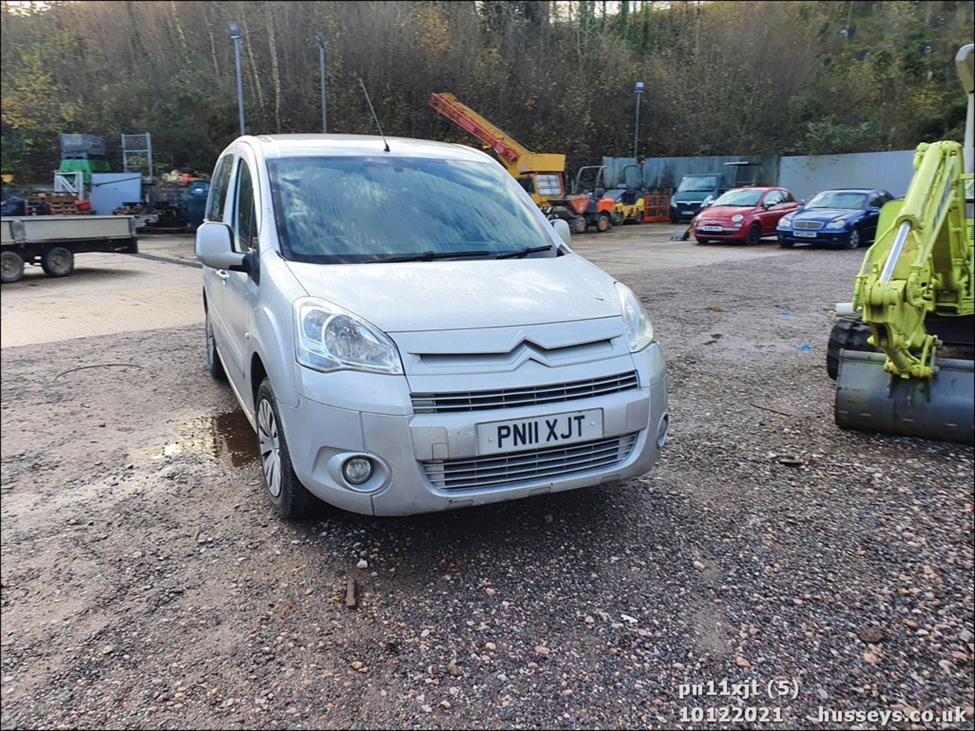 11/11 CITROEN BERLINGO MSPACE VTR HDI74 - 1560cc 5dr MPV (Silver) - Image 4 of 31