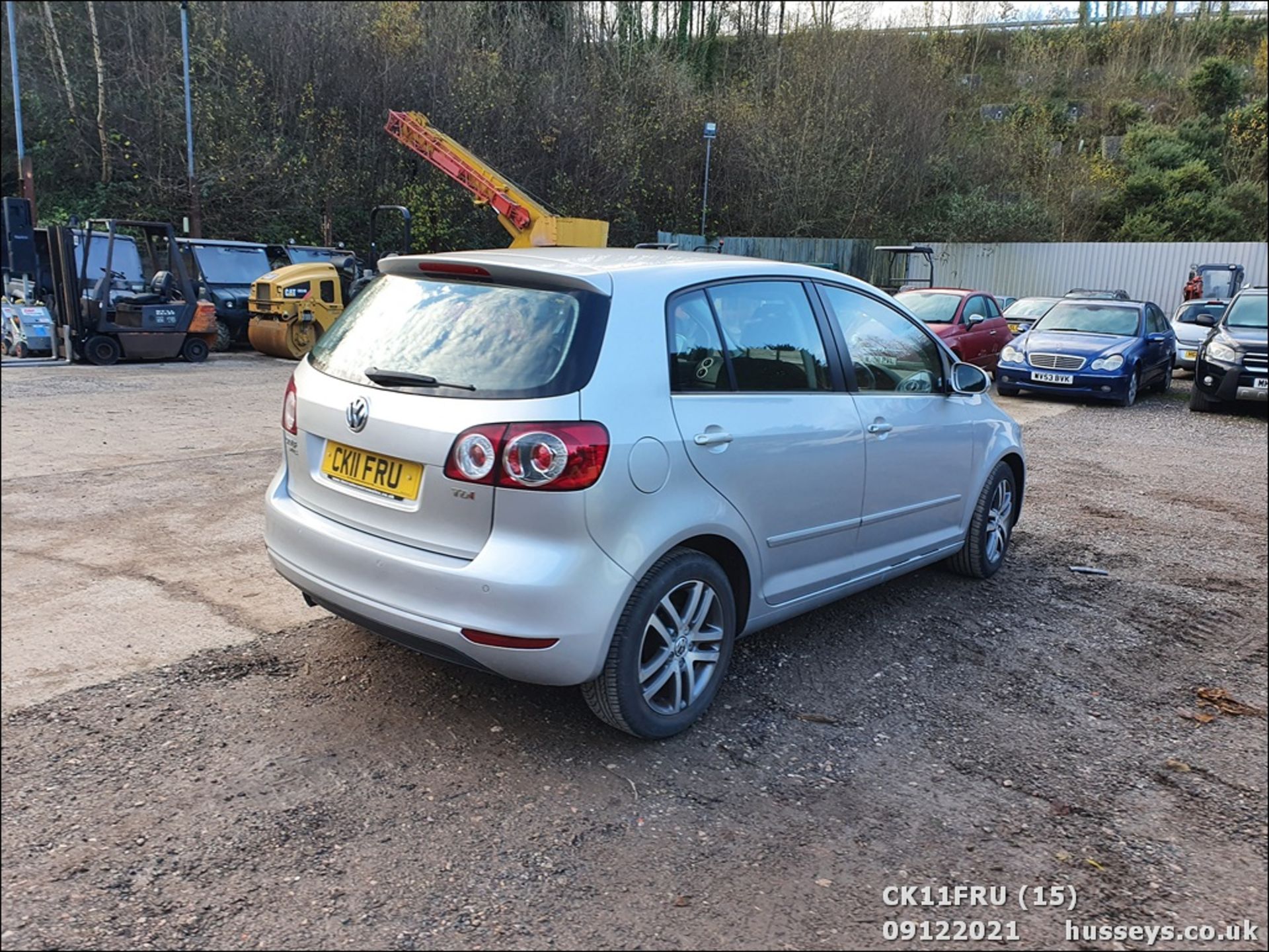 11/11 VOLKSWAGEN GOLF PLUS SE TDI - 1598cc 5dr Hatchback (Silver, 57k) - Image 15 of 32