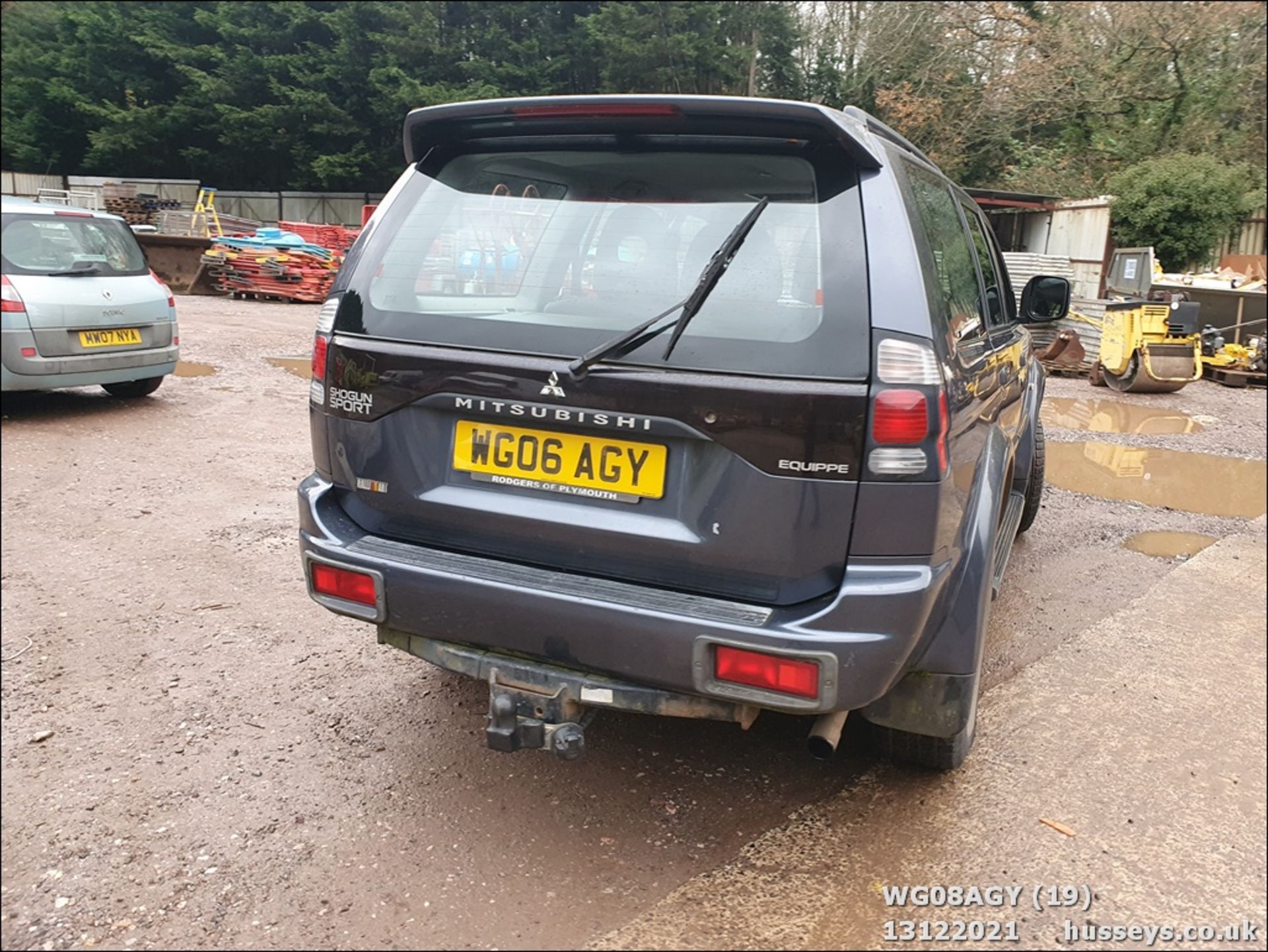 06/06 MITSUBISHI SHOGUN SPORT EQUIPPE TD - 2477cc 5dr Estate (Grey, 104k) - Image 20 of 29