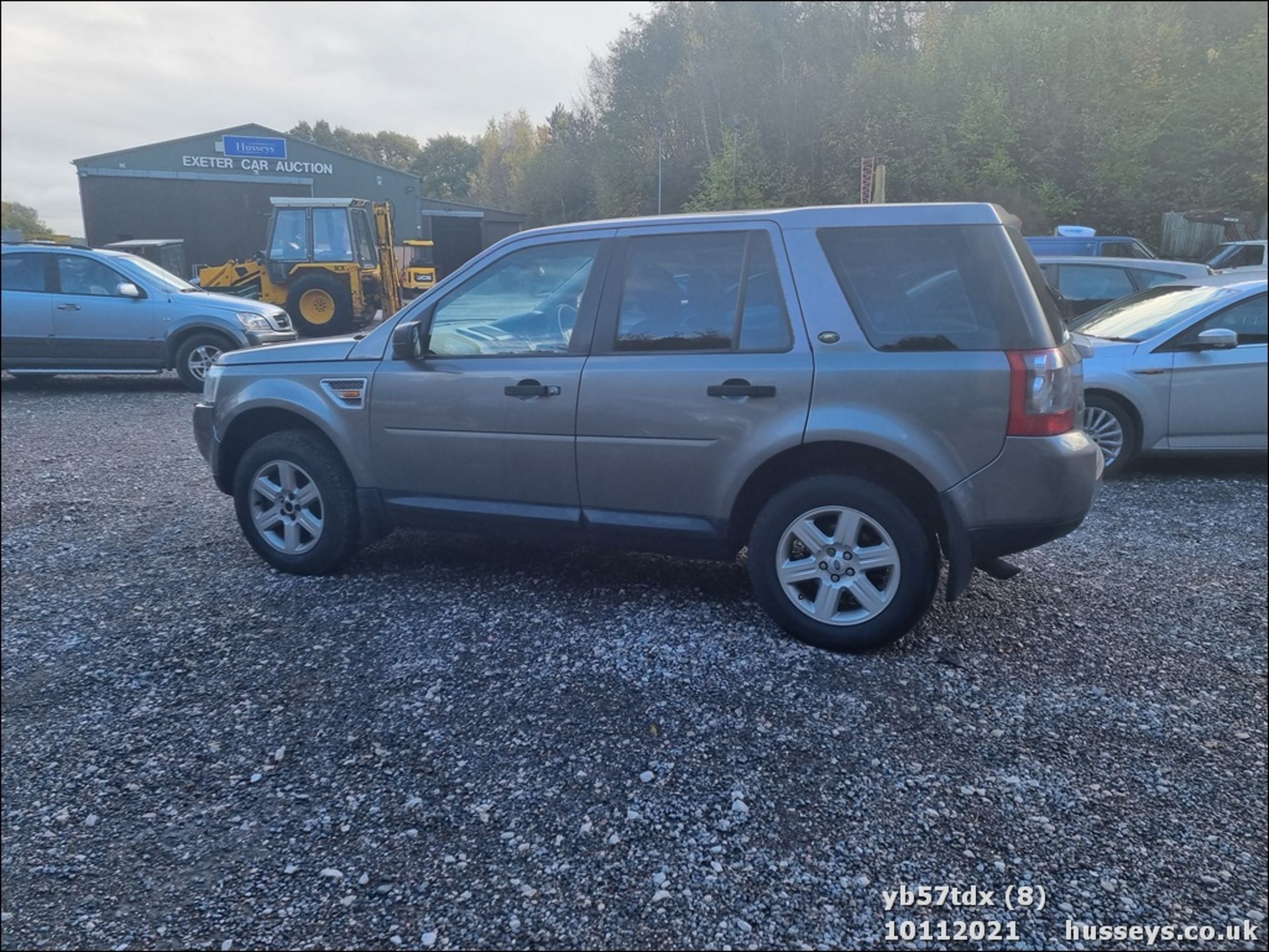 07/57 LAND ROVER FREELANDER GS TD4 - 2179cc 5dr Estate (Grey, 120k) - Image 8 of 20