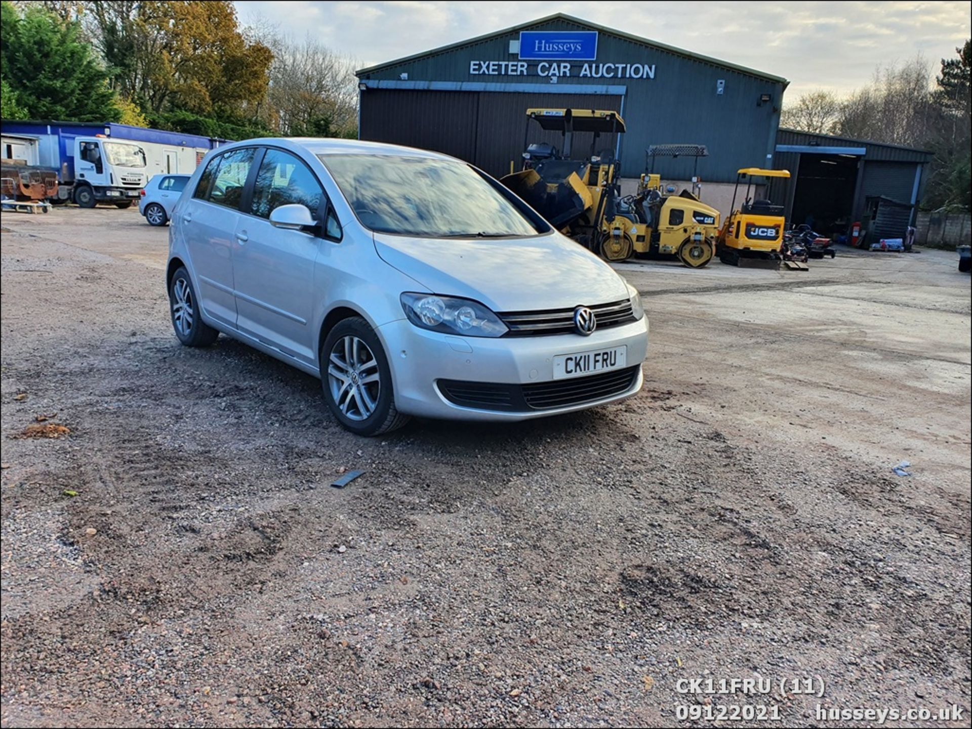 11/11 VOLKSWAGEN GOLF PLUS SE TDI - 1598cc 5dr Hatchback (Silver, 57k) - Image 11 of 32