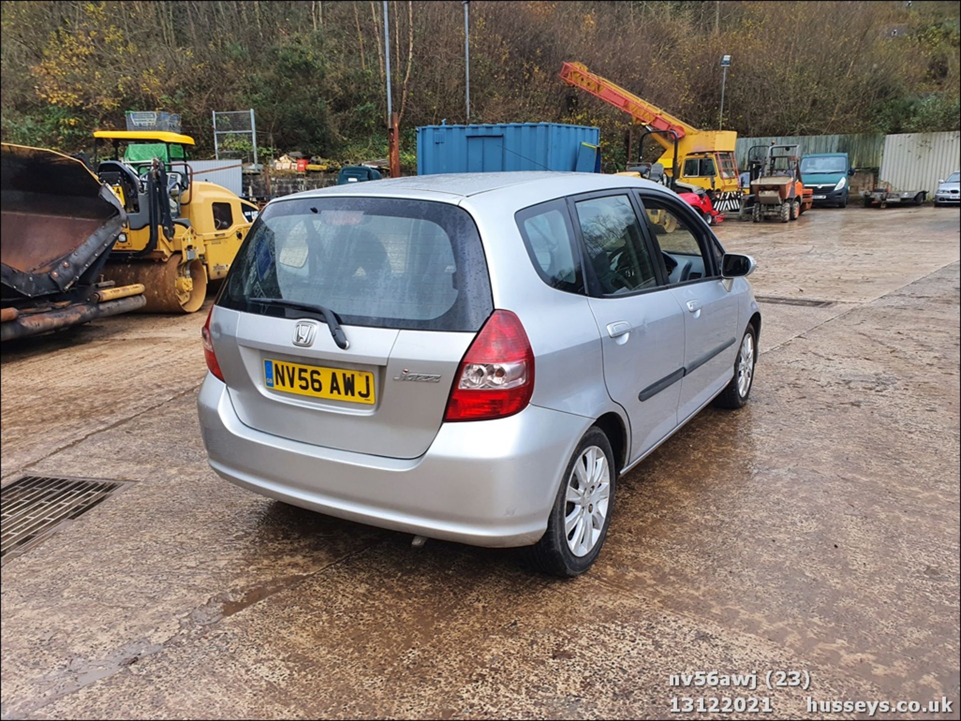 06/56 HONDA JAZZ SE - 1339cc 5dr Hatchback (Silver, 87k) - Image 24 of 44