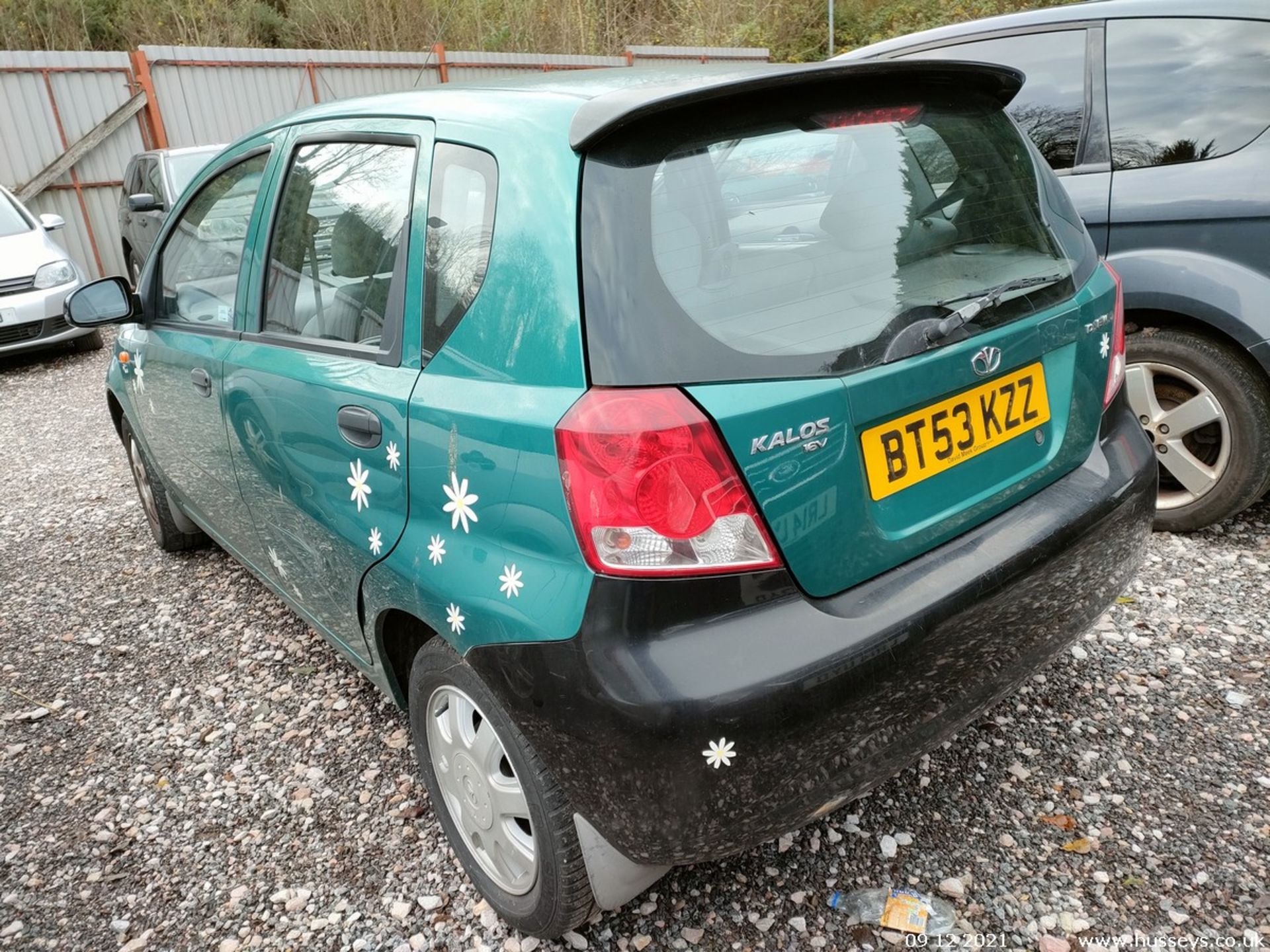 03/53 DAEWOO KALOS SX 16V AUTO - 1399cc 5dr Hatchback (Green) - Image 5 of 28