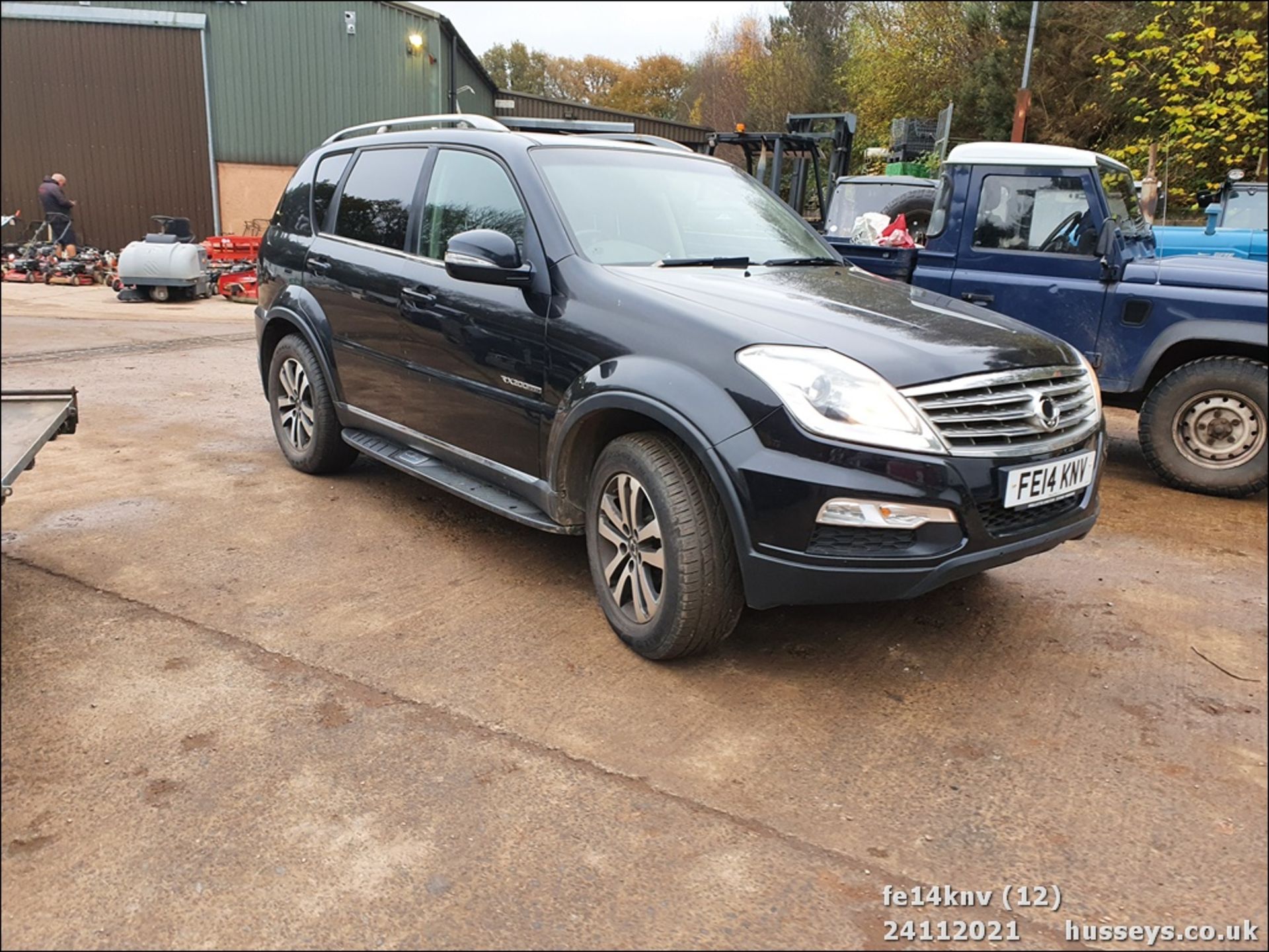 14/14 SSANGYONG REXTON EX AUTO - 1998cc 5dr Estate (Black) - Image 12 of 31