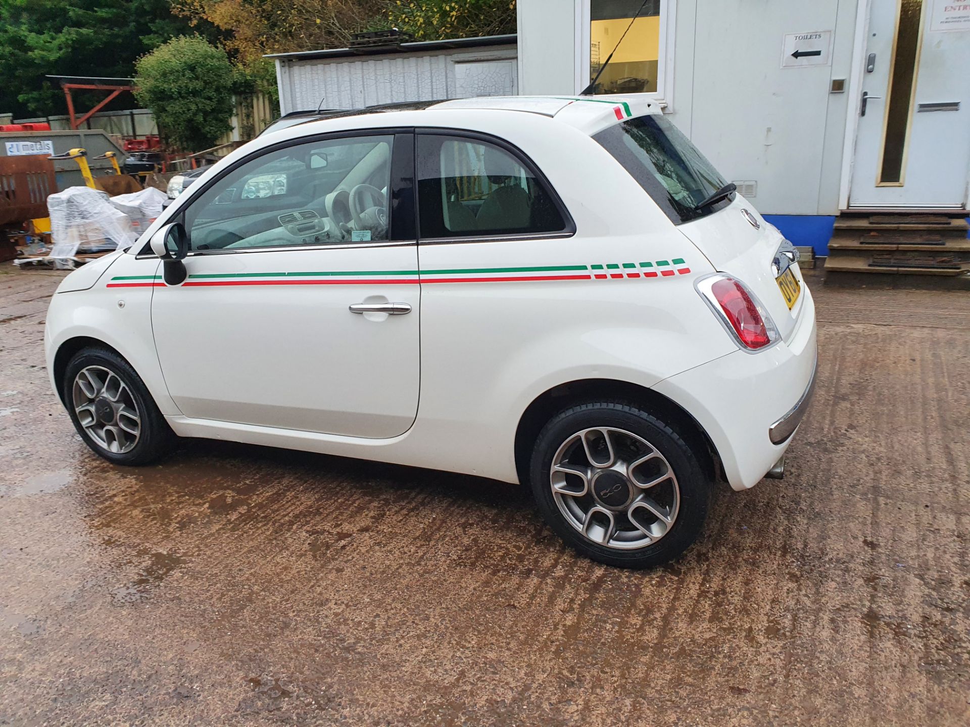 11/61 FIAT 500 LOUNGE - 875cc 3dr Hatchback (White, 41k) - Image 14 of 31