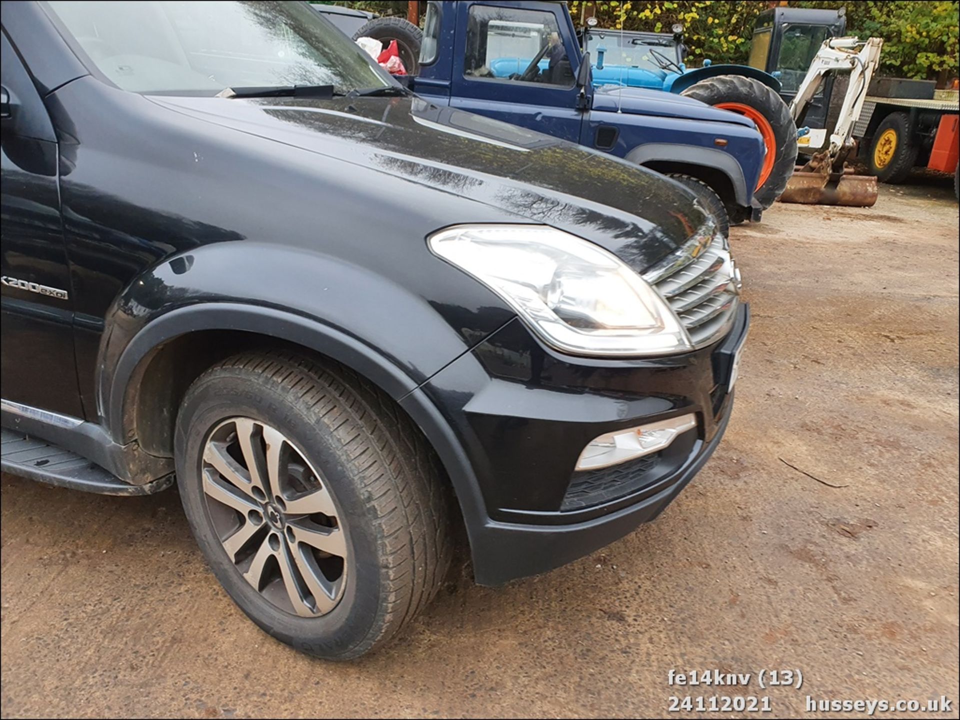 14/14 SSANGYONG REXTON EX AUTO - 1998cc 5dr Estate (Black) - Image 13 of 31