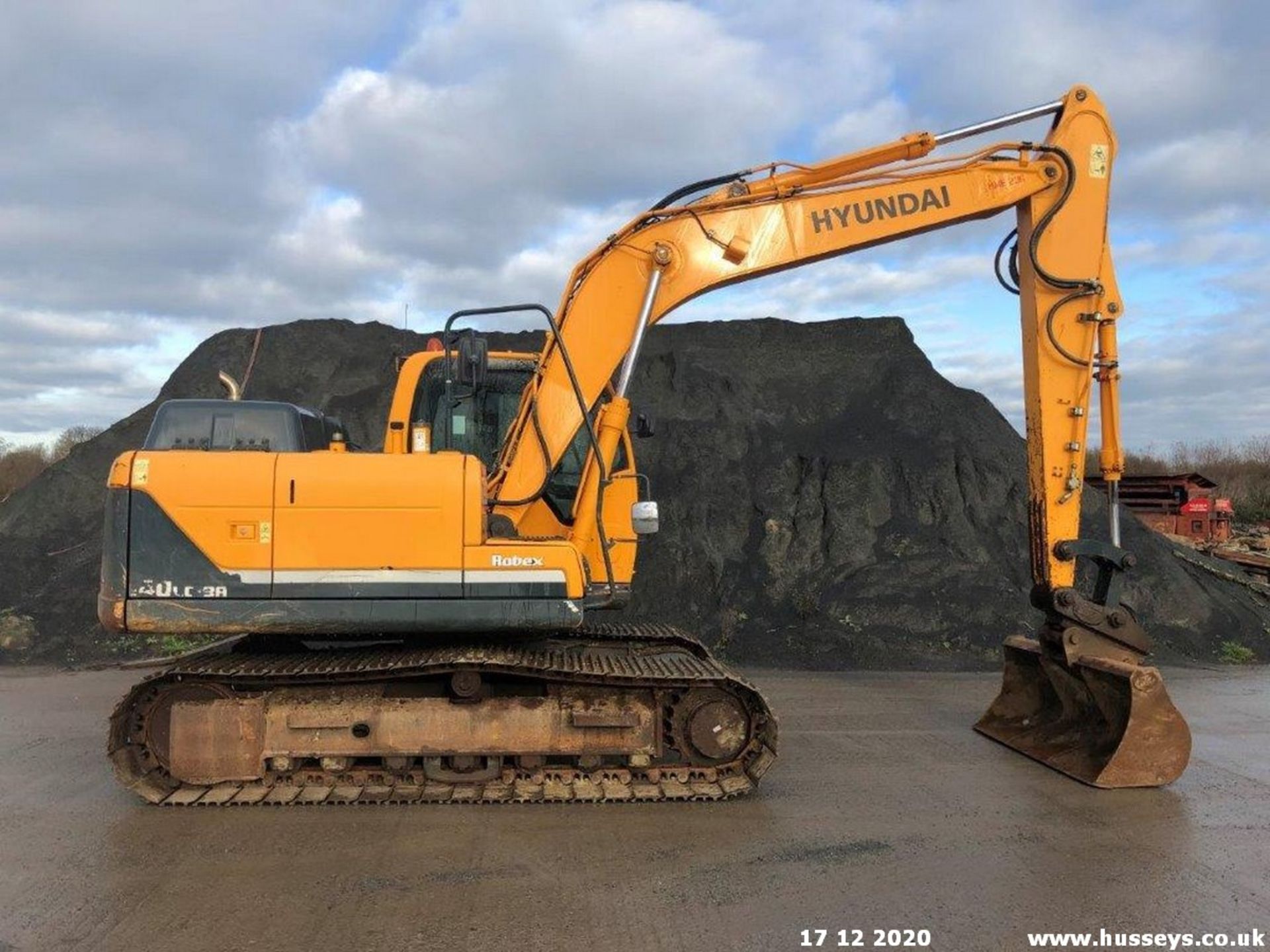 HYUNDAI ROBEX 140 LC-9A EXCAVATOR 2014 5507HRS C.W HAMMER CIRCUIT, HYDRAULIC HITCH & 2 BUCKETS - Image 6 of 19