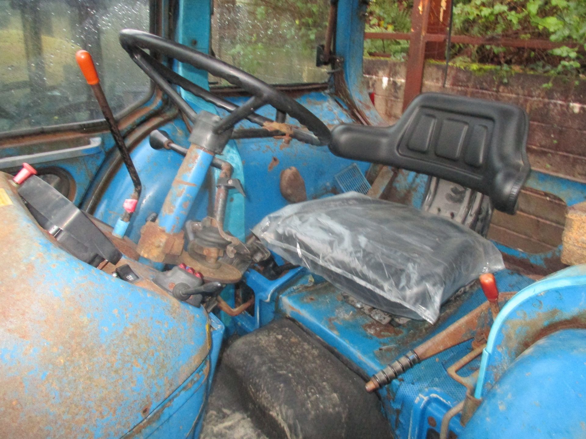 FORD 6610 4WD TRACTOR C.W QUICKE LOADER (V5) - Image 11 of 15