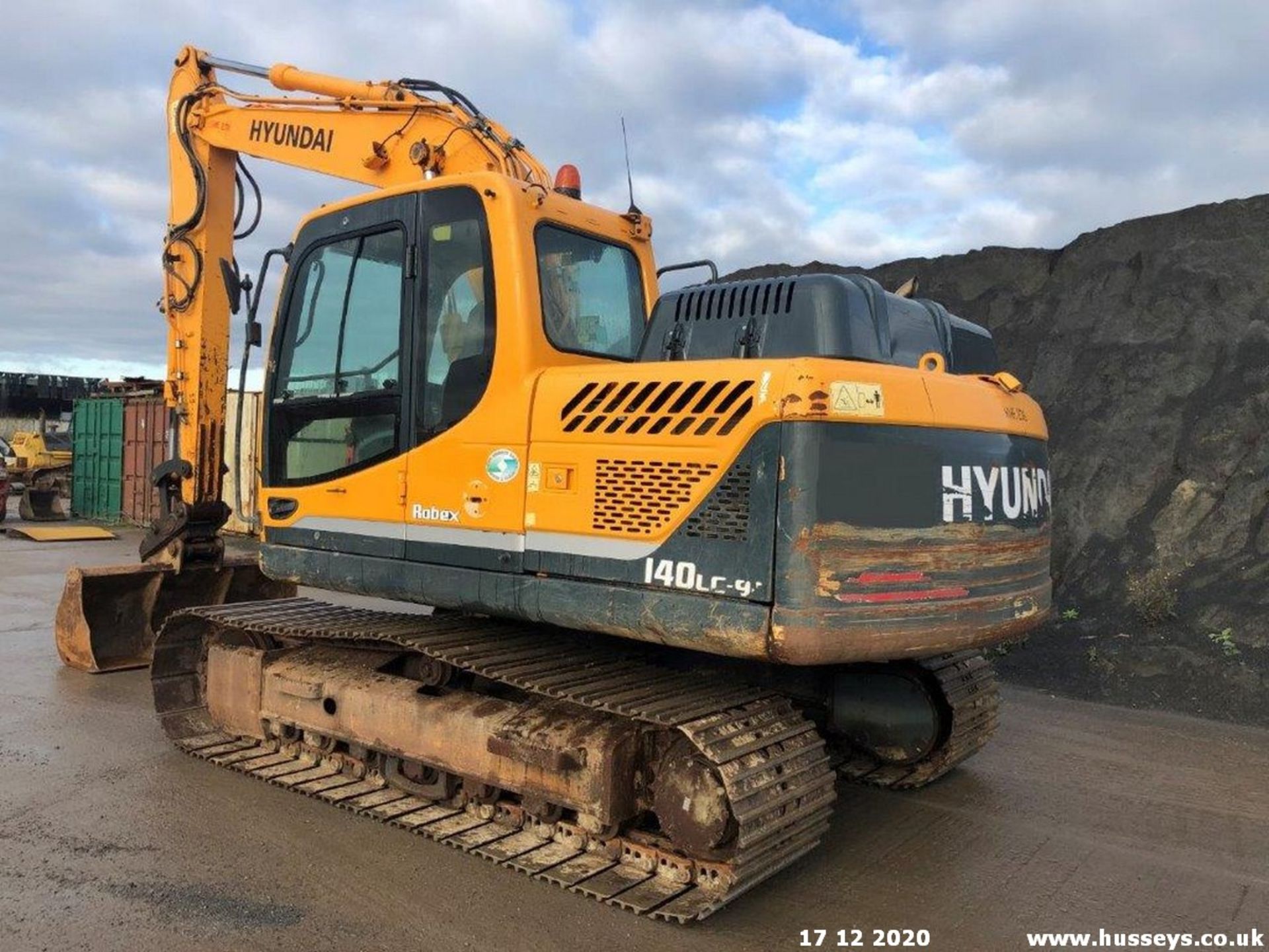 HYUNDAI ROBEX 140 LC-9A EXCAVATOR 2014 5507HRS C.W HAMMER CIRCUIT, HYDRAULIC HITCH & 2 BUCKETS - Image 3 of 19