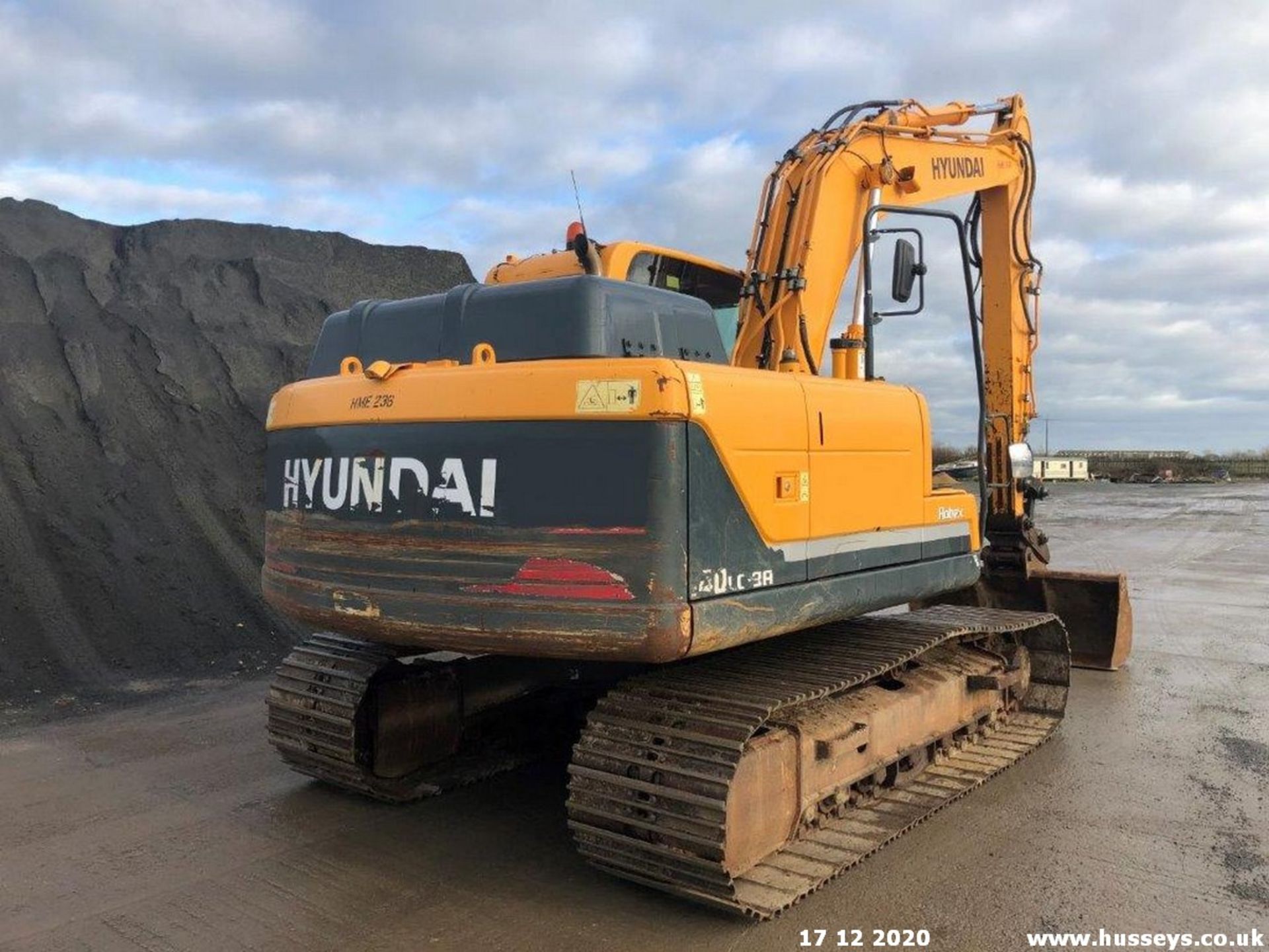 HYUNDAI ROBEX 140 LC-9A EXCAVATOR 2014 5507HRS C.W HAMMER CIRCUIT, HYDRAULIC HITCH & 2 BUCKETS - Image 8 of 19