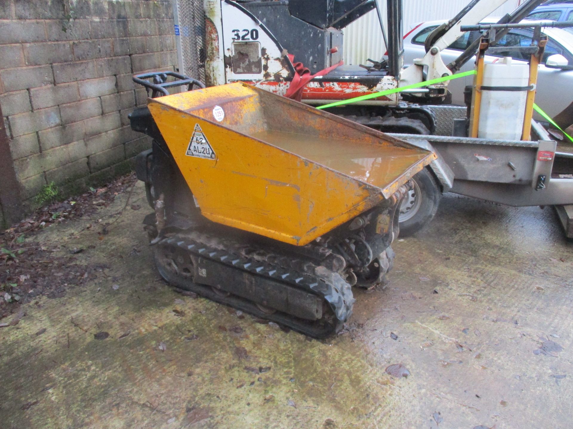 JCB TRACK BARROW