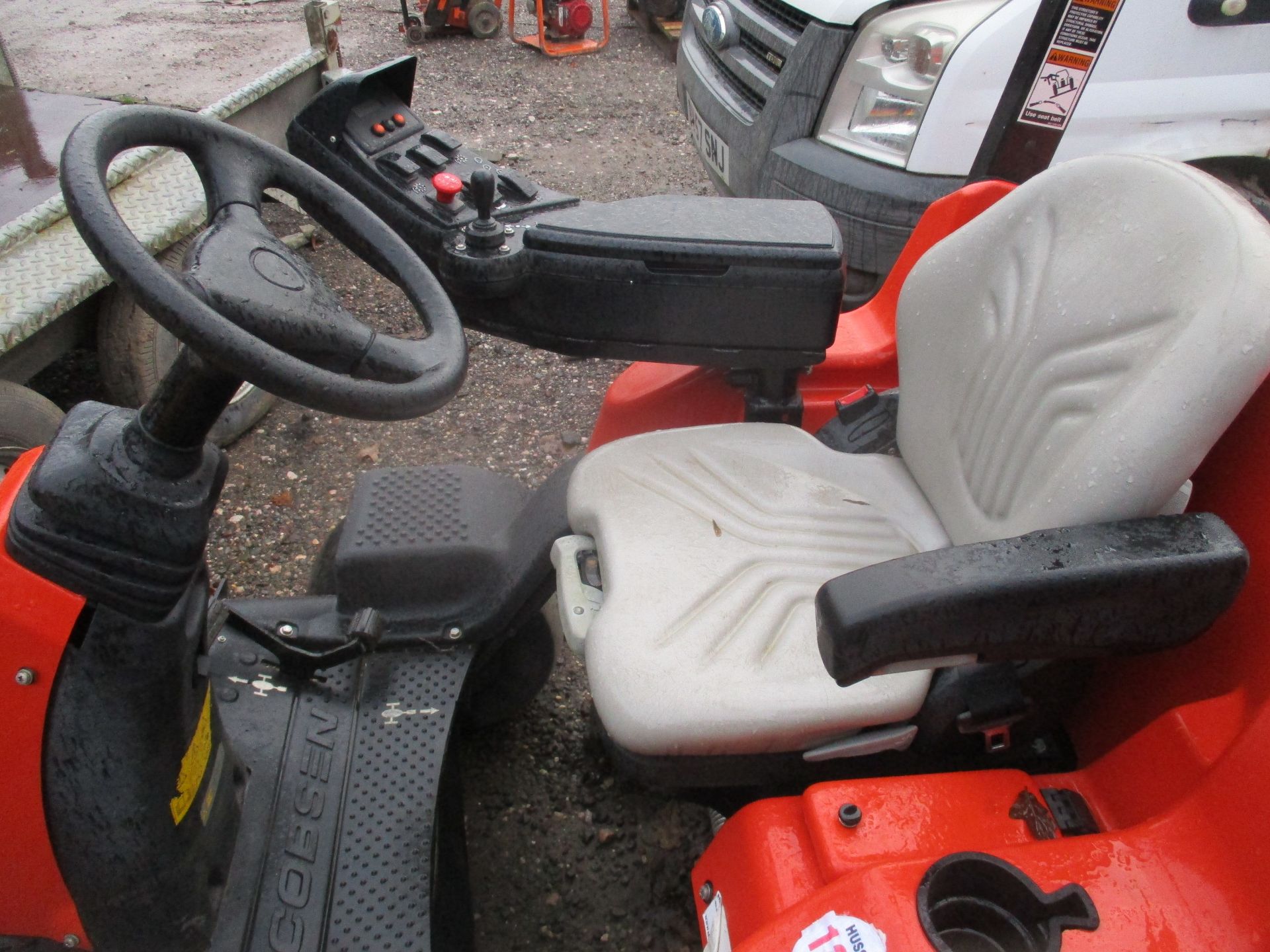 JACOBSEN ECLIPSE TRIPLE MOWER - Image 2 of 3