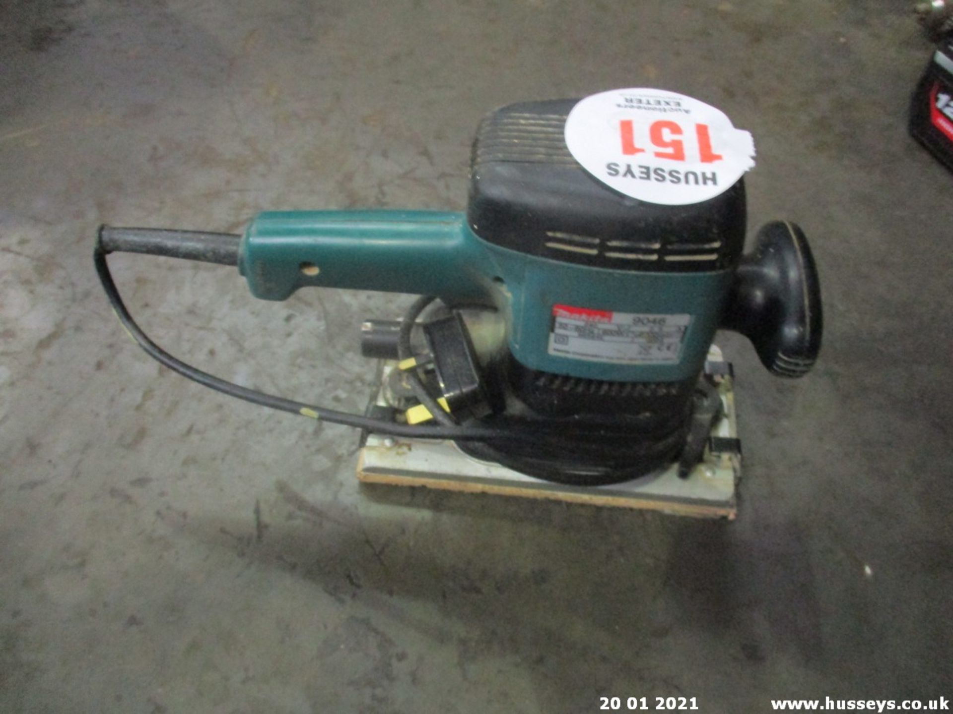 MAKITA SANDER