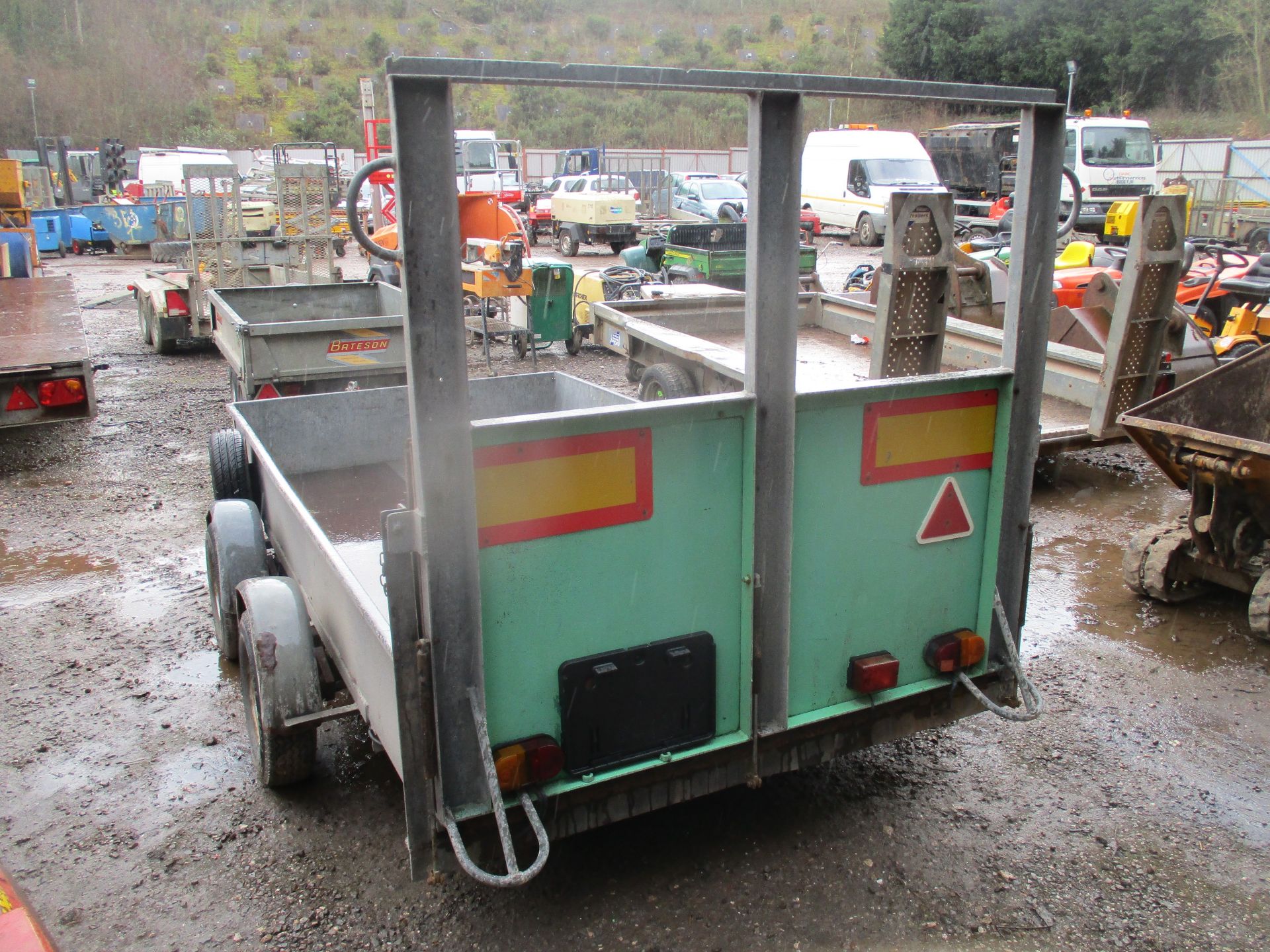 TWIN AXLE TRAILER - Image 3 of 3