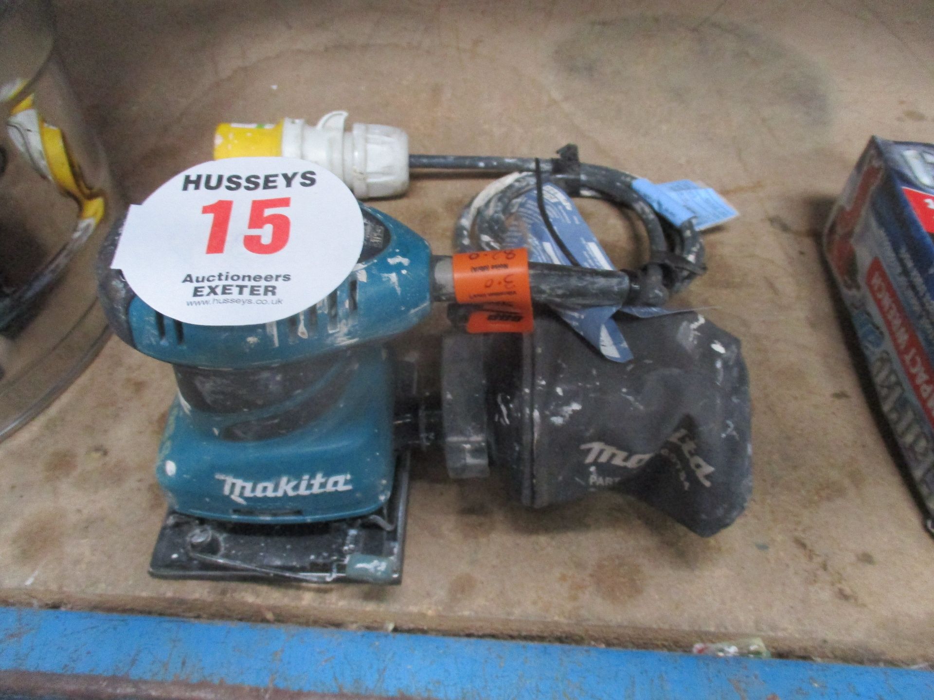 MAKITA SANDER