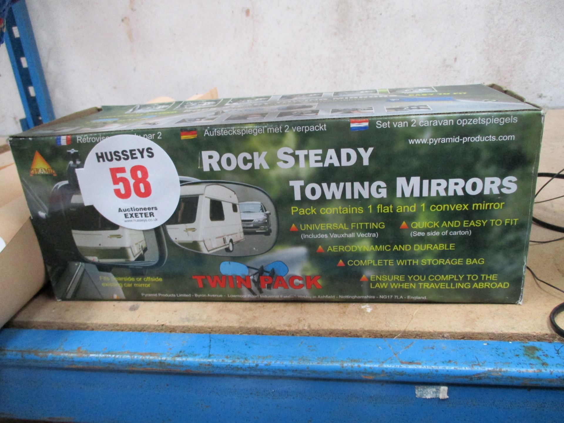 TOWING MIRRORS