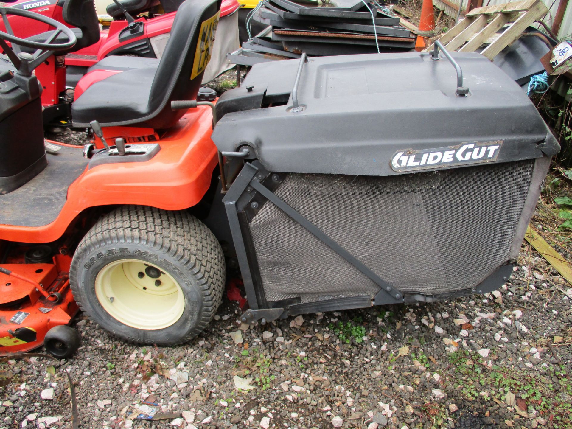 KUBOTA G21 DIESEL RIDE ON MOWER C.W V5 2008 - Image 4 of 5