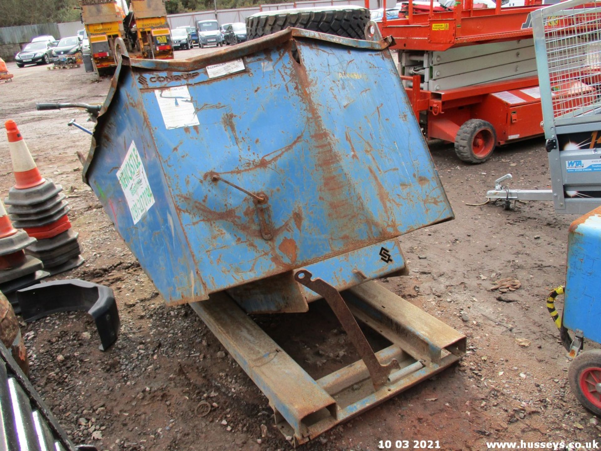 FORKLIFT TIPPING SKIP - Image 2 of 2