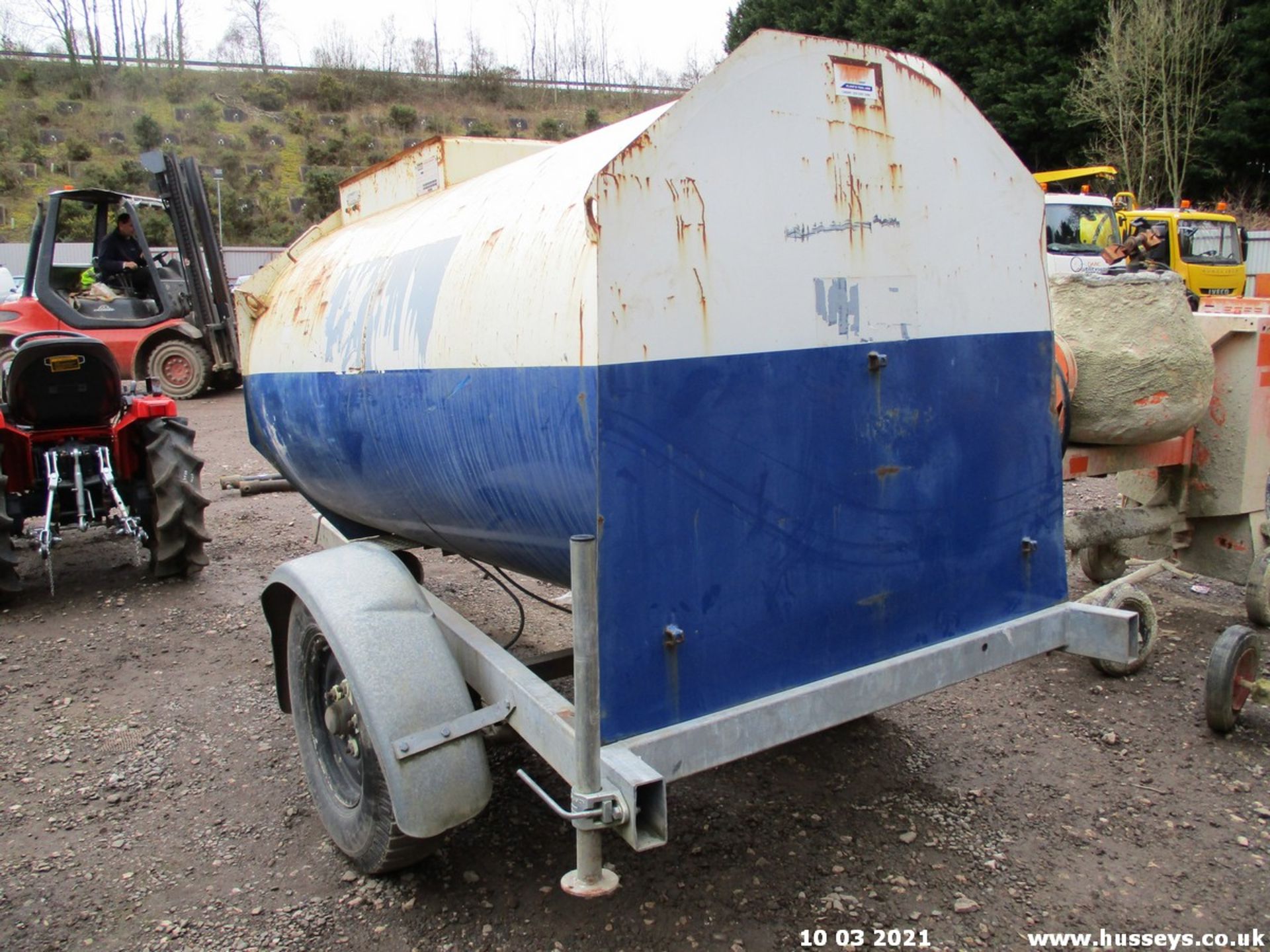 MAIN DIESEL BOWSER 2000 LITRE - Image 3 of 4