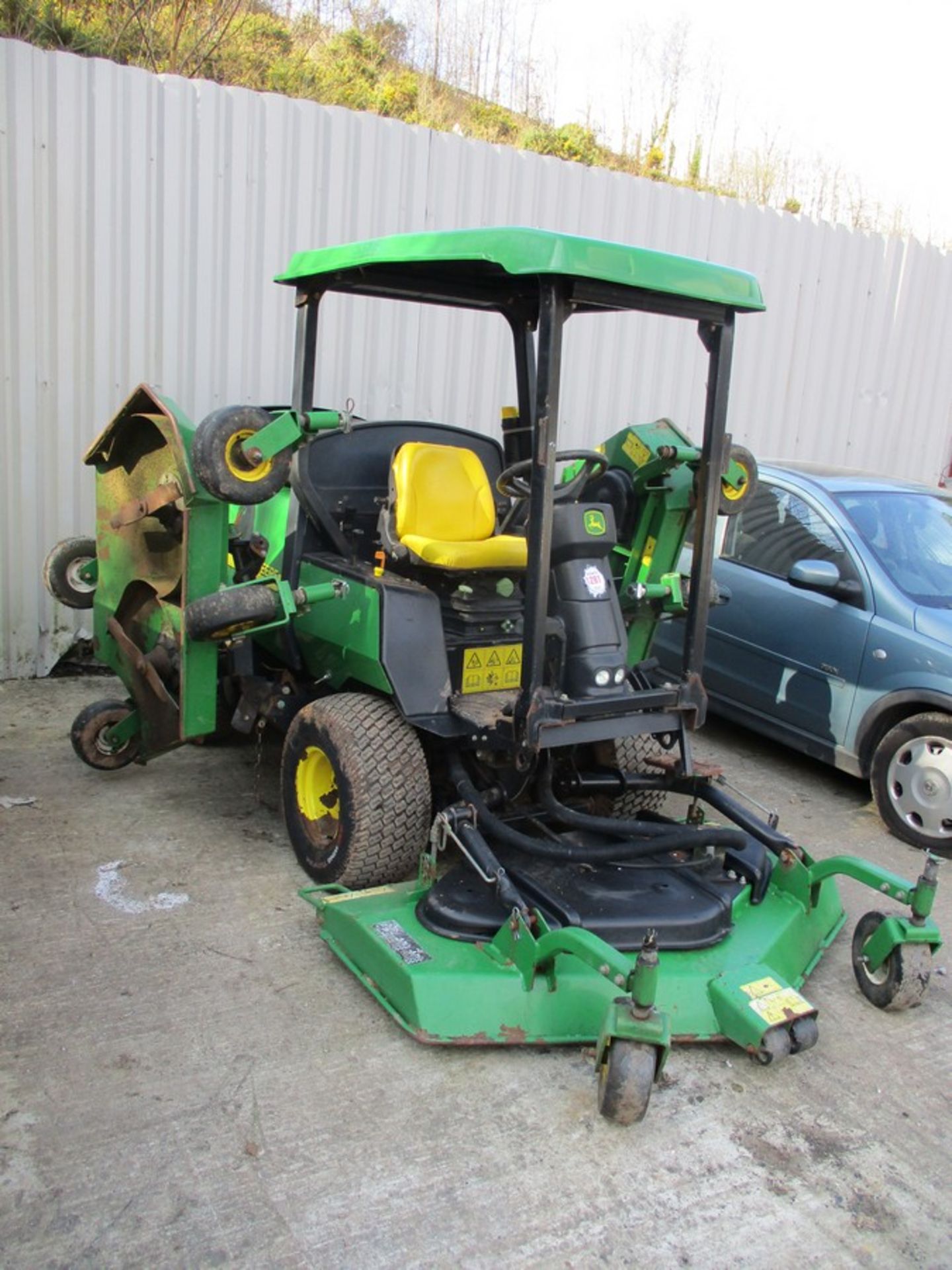 JOHN DEERE 1600 TURBO BATWING MOWER - Image 2 of 4