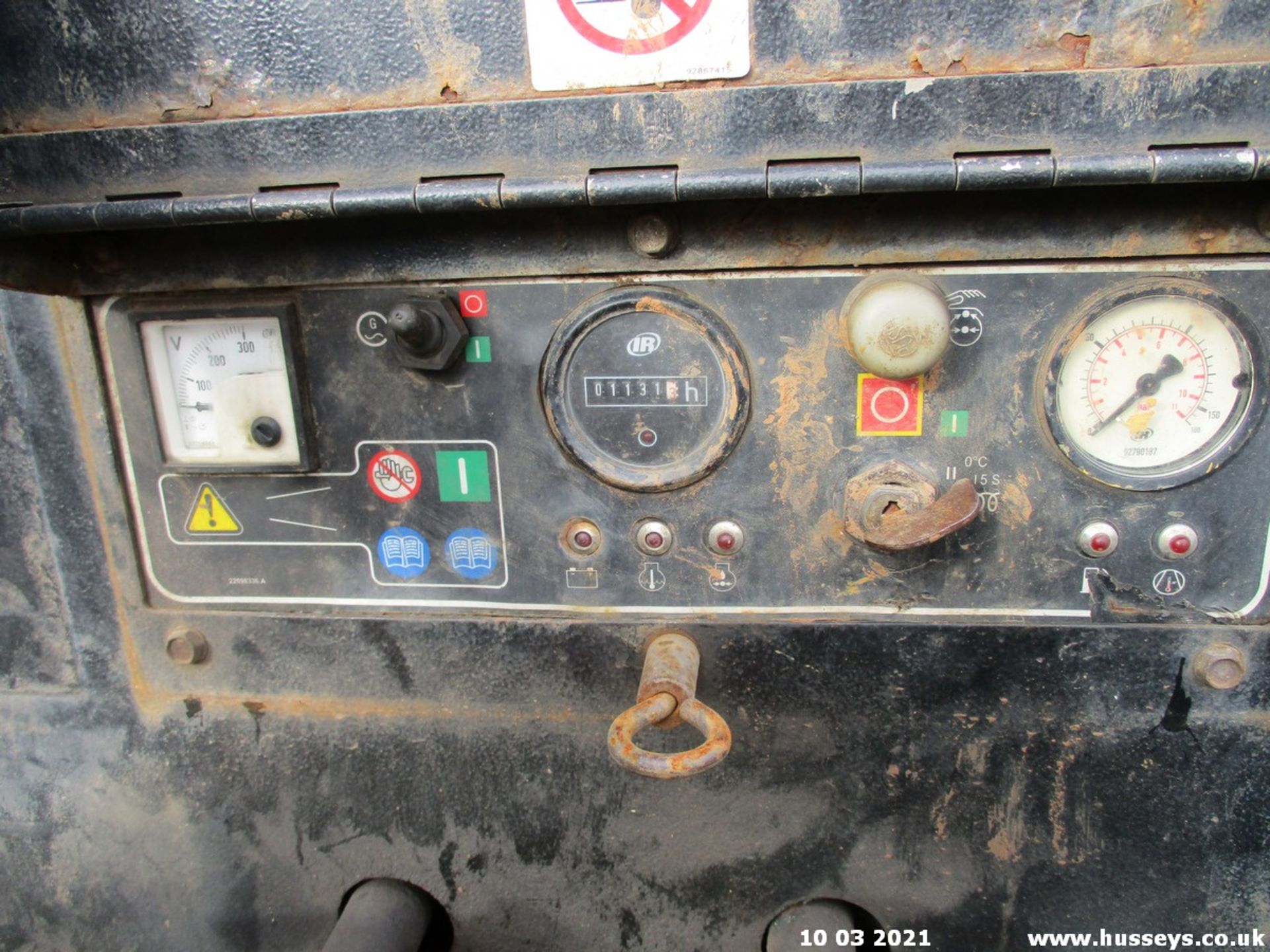 DOOSAN 7/26E COMPRESSOR - Image 5 of 5