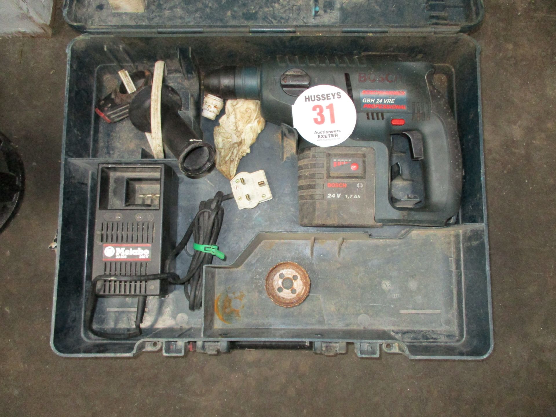 CORDLESS BOSCH HAMMER DRILL