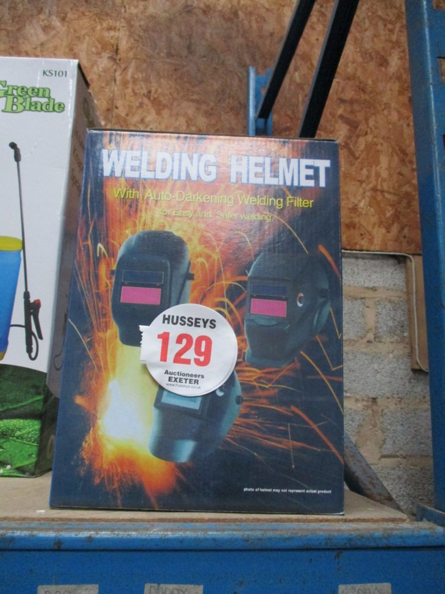 WELDING HELMET