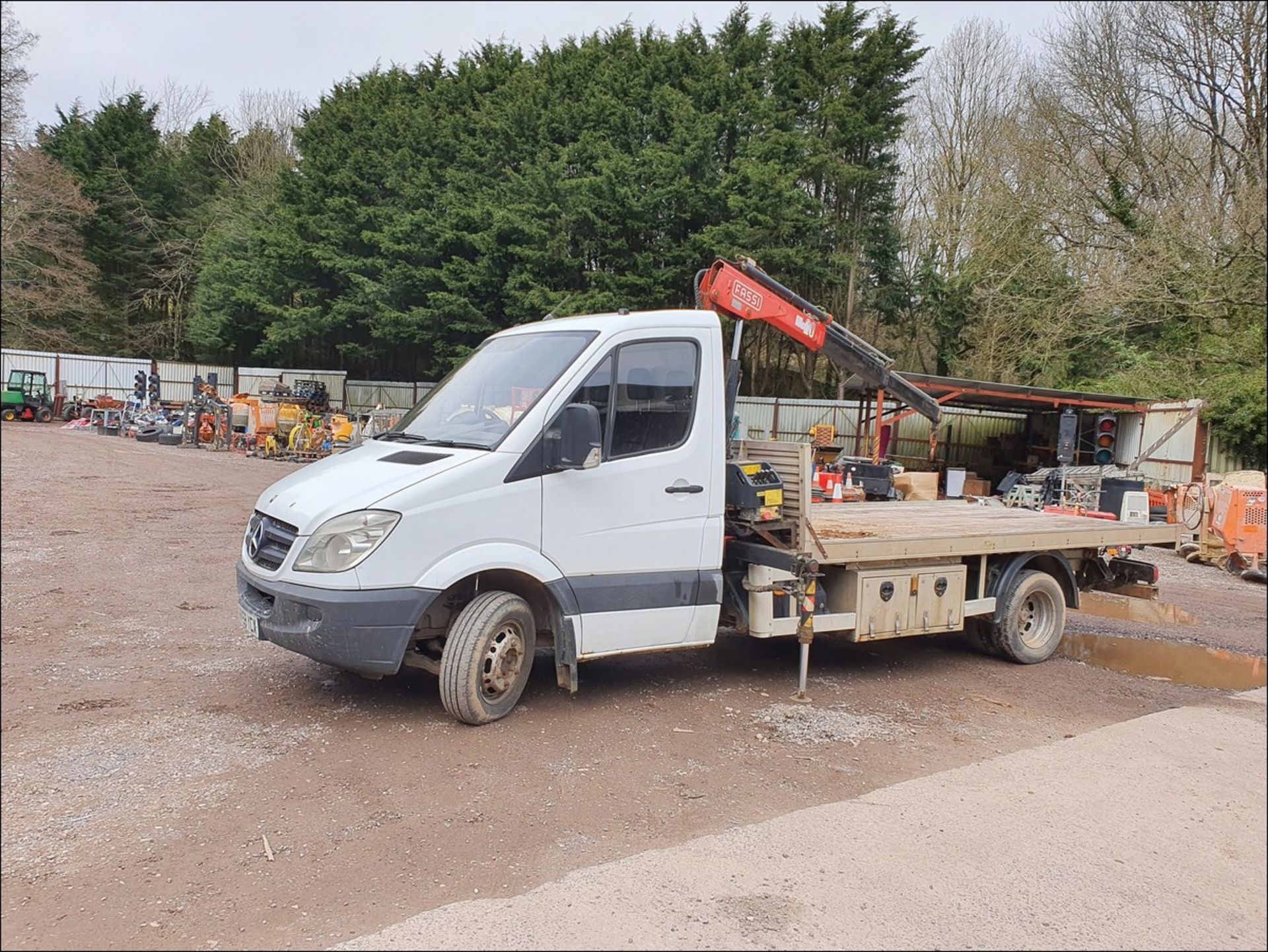 2009 MERCEDES SPRINTER 515 CDI FASSIE CRANE 2148cc 2dr Flat Lorry (White) - Image 9 of 11