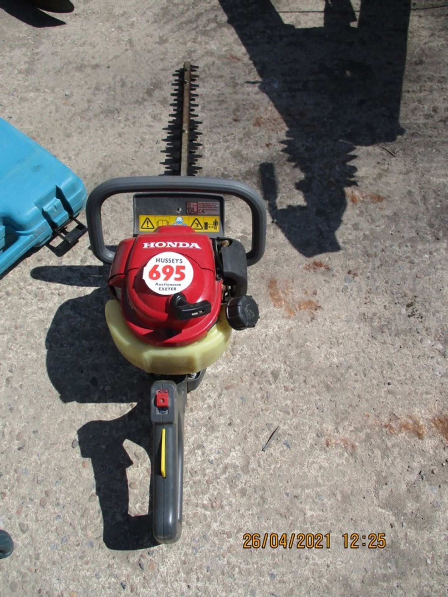 HONDA HEDGE TRIMMER *** No Vat On Hammer Auctioneers Margin Scheme