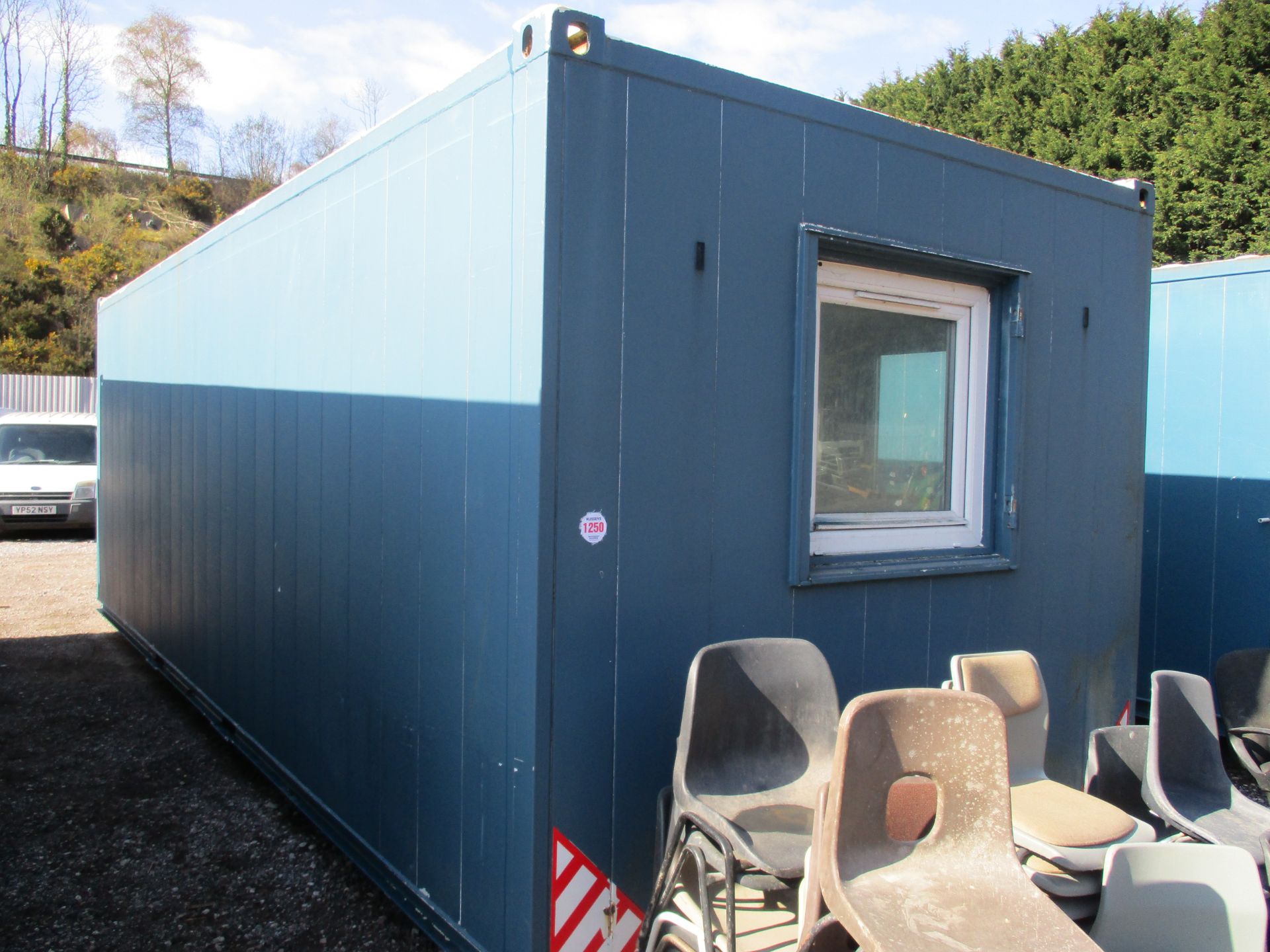 EASY CABIN WELFARE CONTAINER APPROX 24' X9' (BUYER TO SEND HIAB TO LOAD)