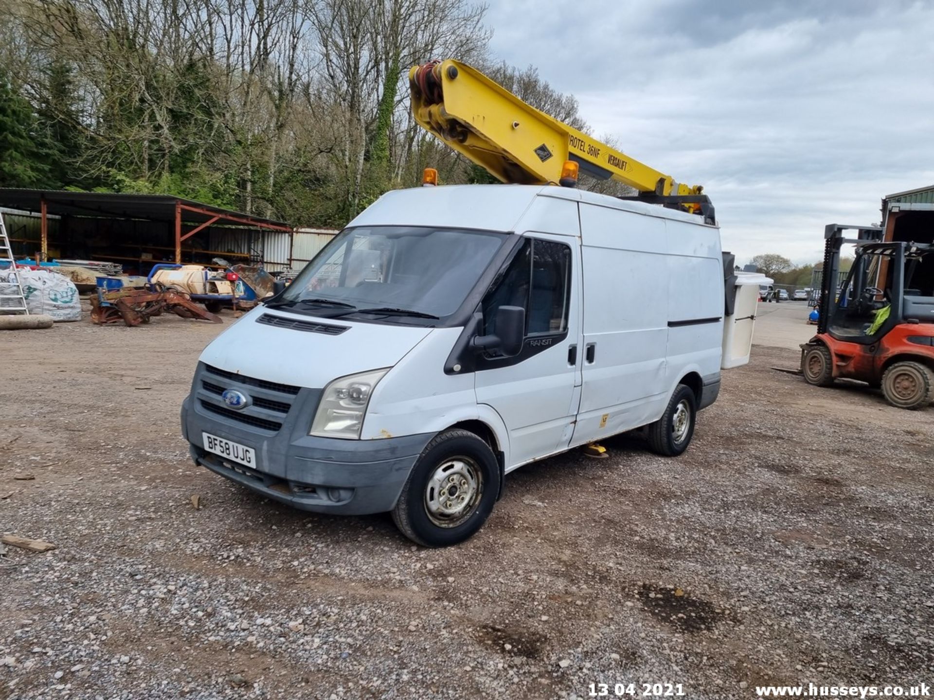 08/58 FORD TRANSIT 100 T350M RWD - 2402cc Van (White, 130k) - Image 16 of 16